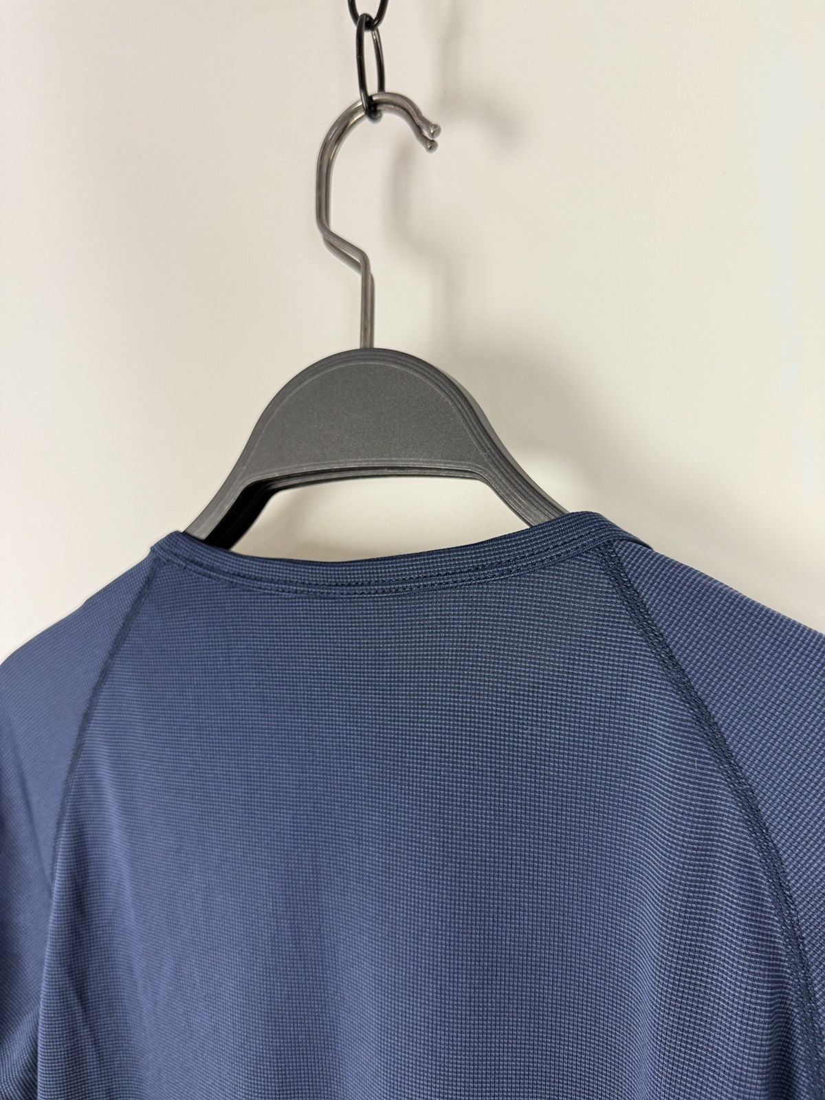 Nike 2000s Nike Dri-Fit Motion Paneled Tee like Tony Spackman Size US S / EU 44-46 / 1 - 7 Thumbnail