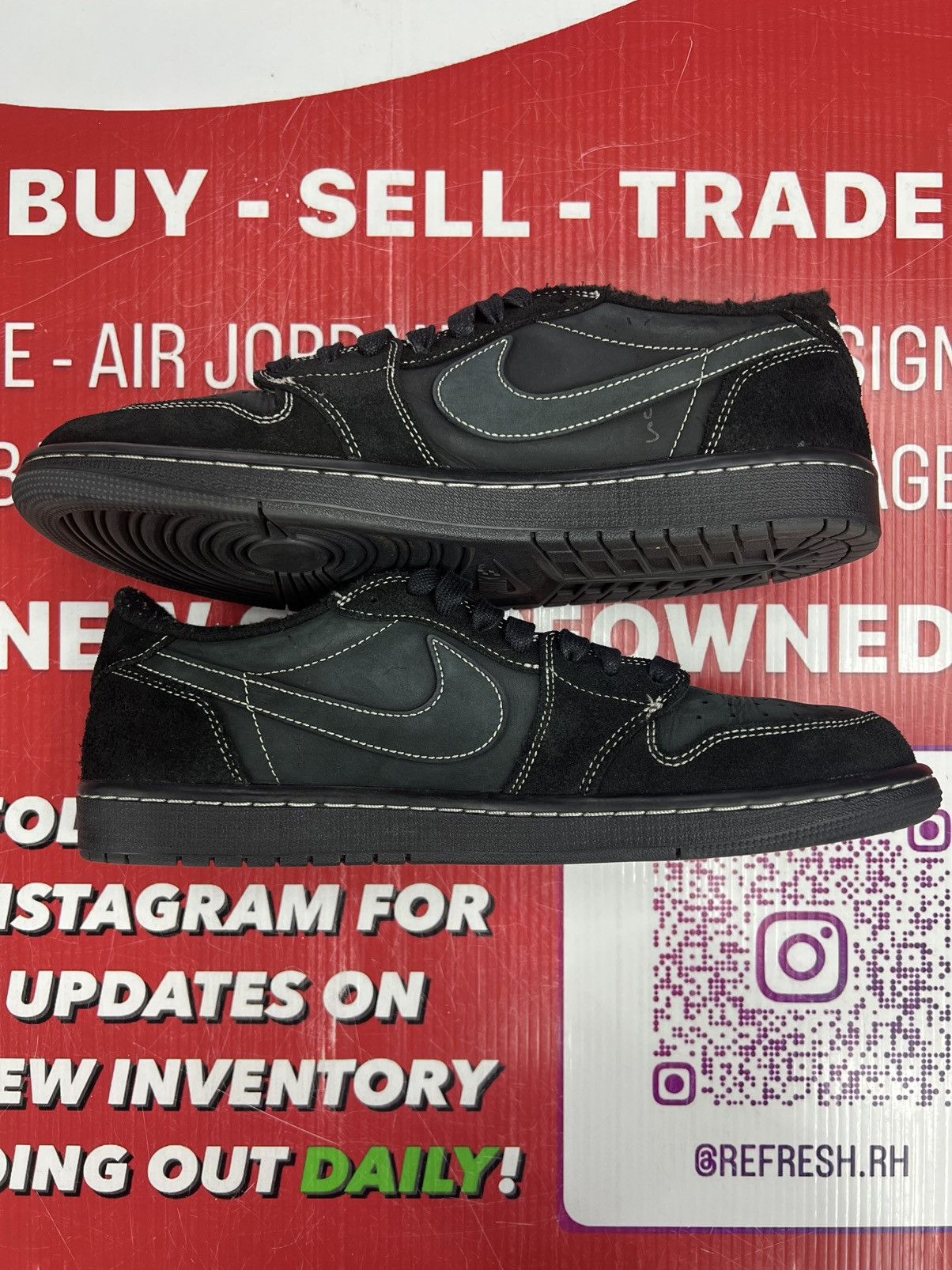 Jordan Brand × Travis Scott Air Jordan 1 Low x Travis Scott Phantom Size US 11 / EU 44 - 3 Thumbnail