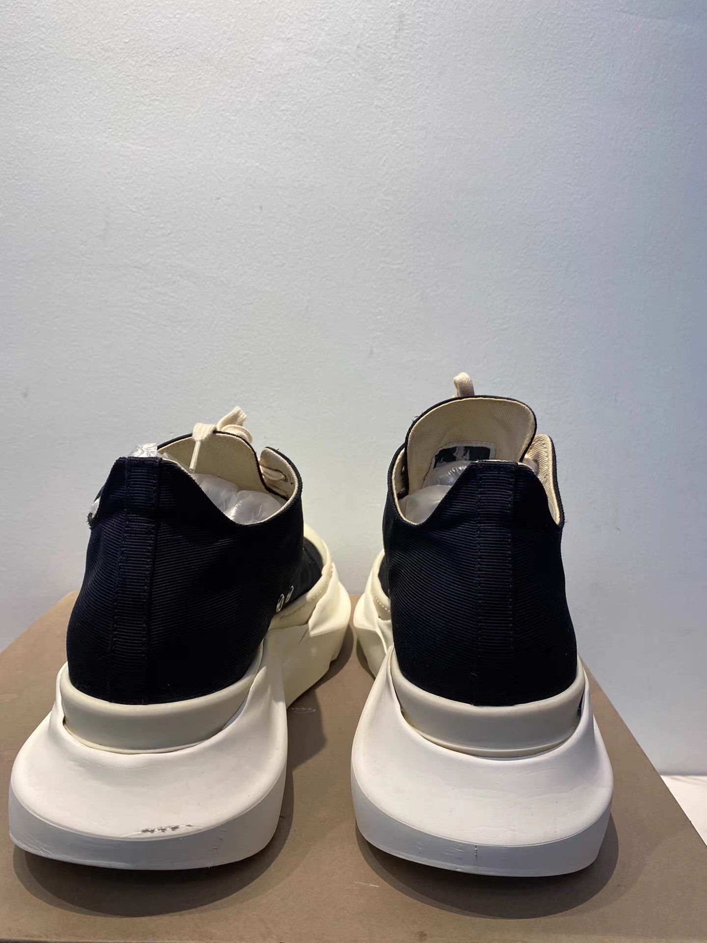 Rick Owens Rick Owens tractor sole sneakers Size US 10 / EU 43 - 4 Thumbnail