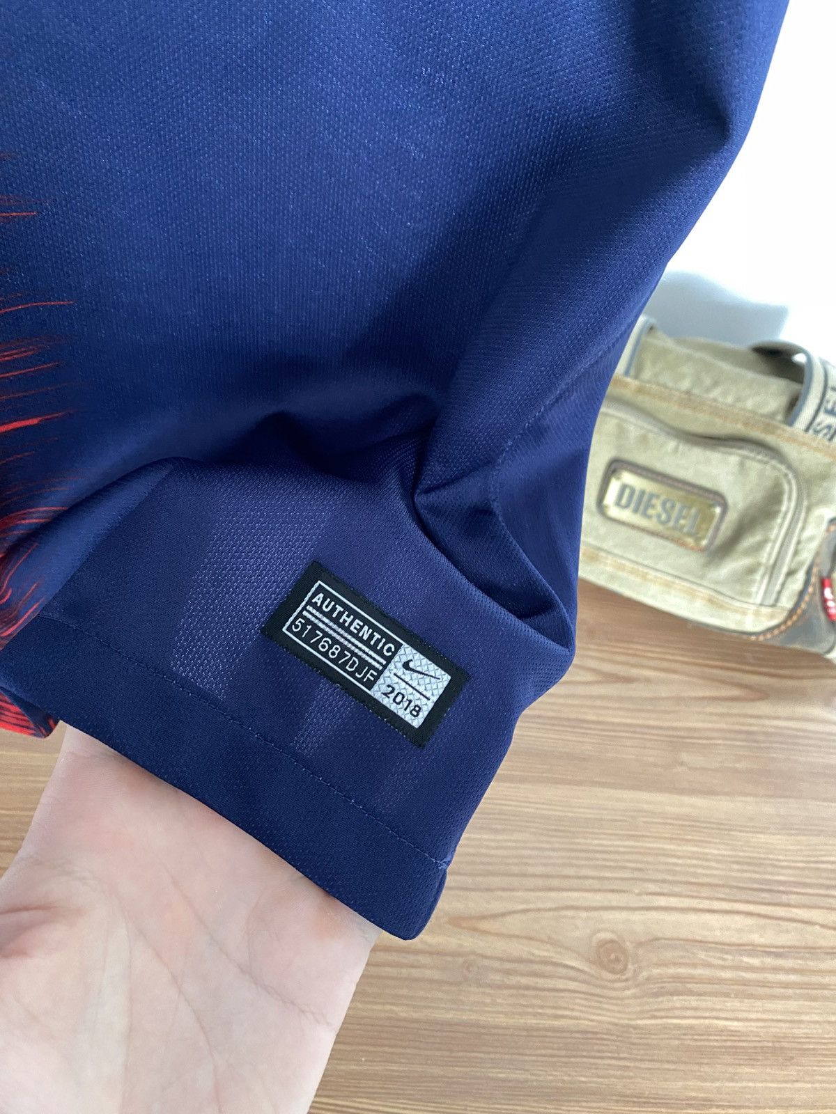 Nike PSG 2018/2019 Mbappé Home Kit Size US M / EU 48-50 / 2 - 3 Thumbnail