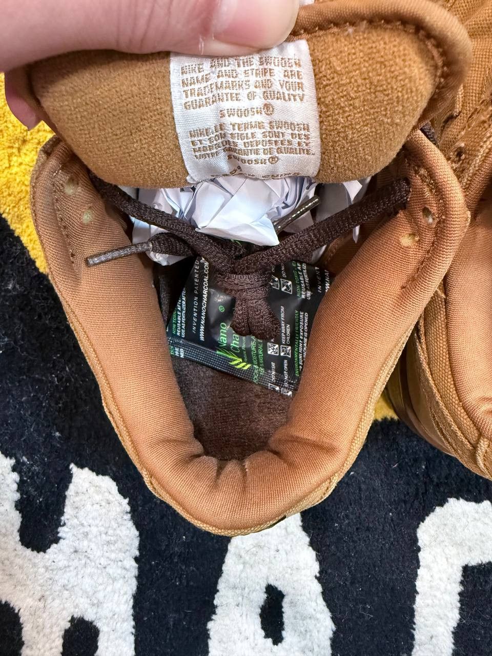 Nike Nike SB Dunk Low Carhartt Shale (2004) 304292-224 Size US 9.5 / EU 42-43 - 8 Thumbnail