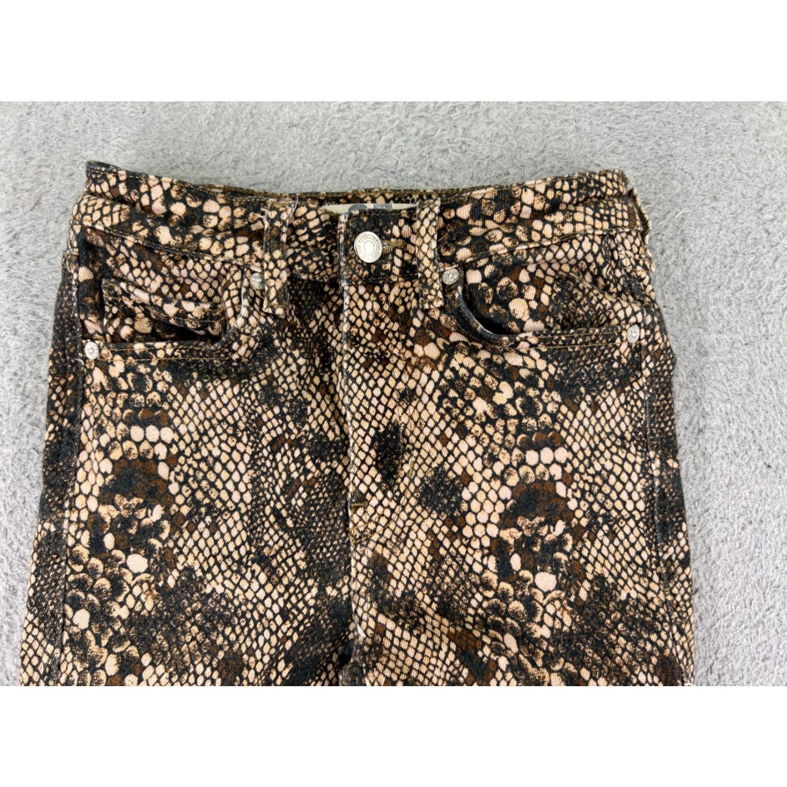 Vintage We The Free Jeans Womens 25 Beige Snake Skin Print Skinny Raw Hem Cotton 22x25 Size 42" / US 20 - 4 Thumbnail