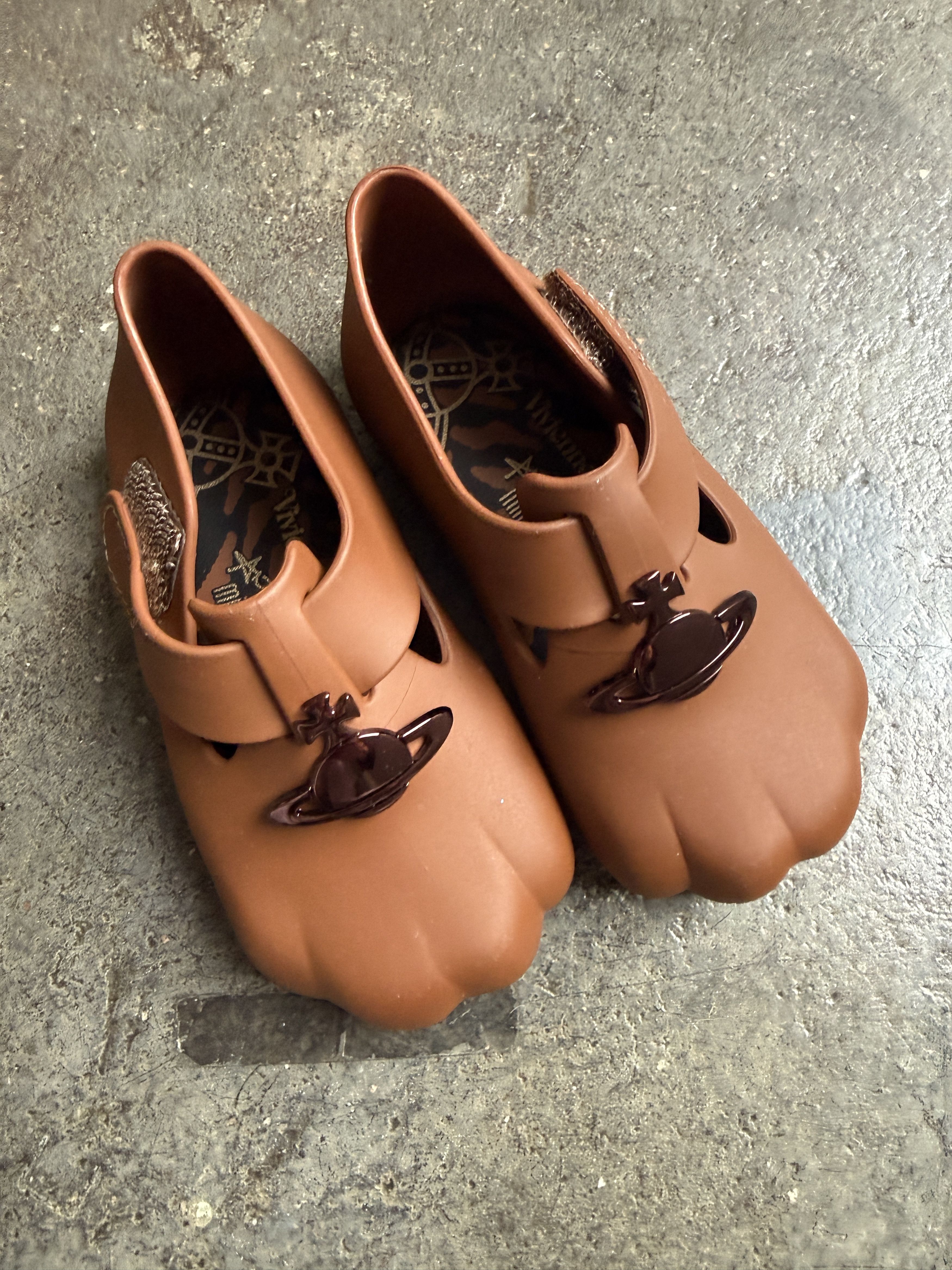 Vivienne Westwood 1/1 Sample Adjustable Melissa Kid Shoe w/ Metal orb Size US 6 / EU 39 - 1 Thumbnail