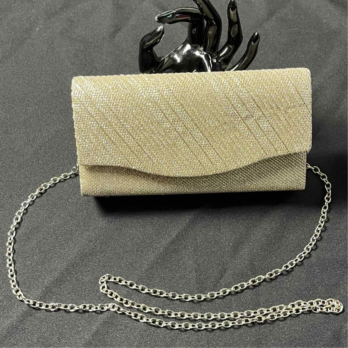 Other Stunning Tan Purse Size ONE SIZE - 1 Thumbnail