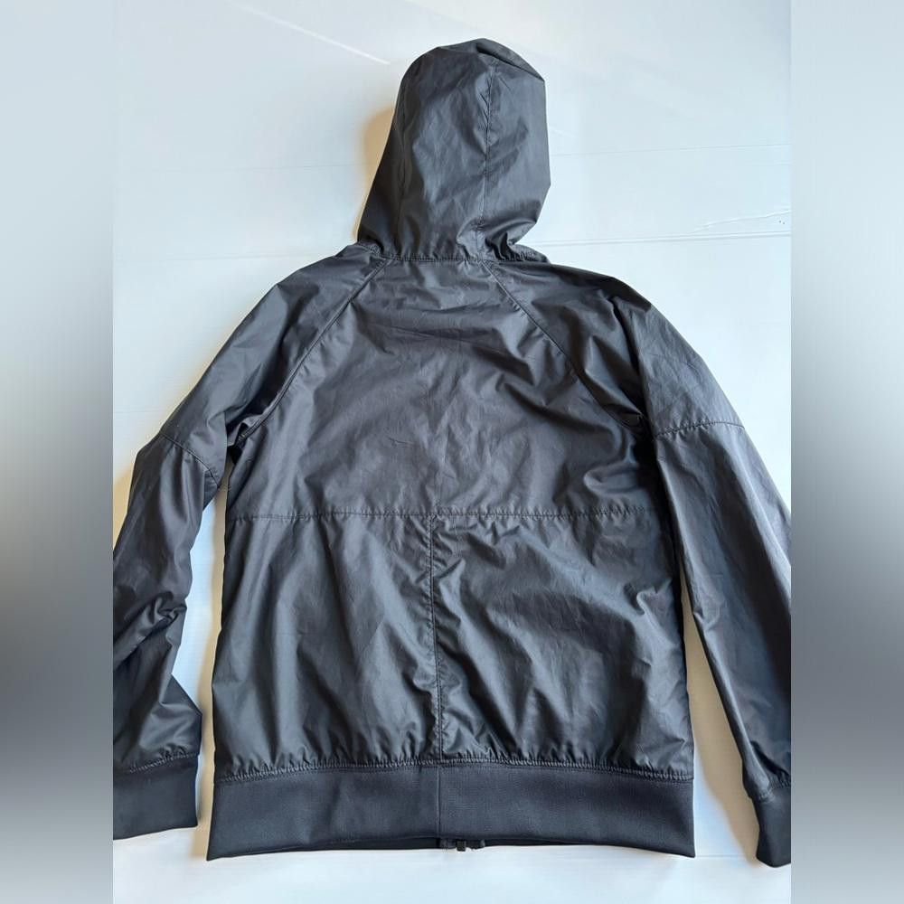 Nike Nike Kids Boy's Sportswear Windrunner Size US XXS / EU 40 - 2 Thumbnail