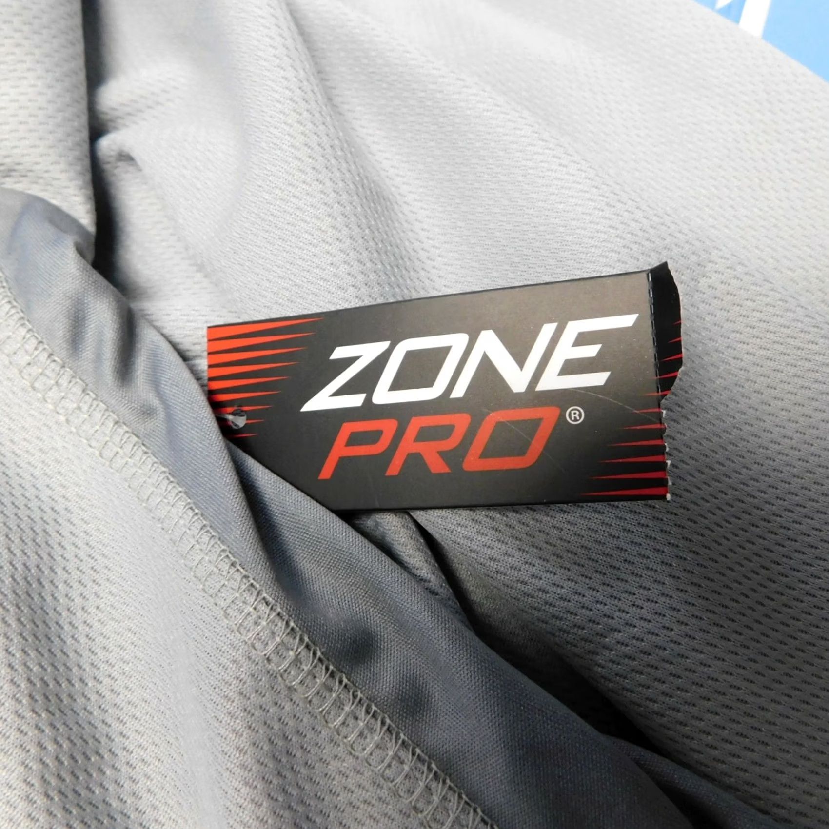 Vintage Zone Pro Men's Long Sleeve T-Shirt Gray Large Crew Neck Moisture Wicking Sport Shirt Size US L / EU 52-54 / 3 - 3 Thumbnail