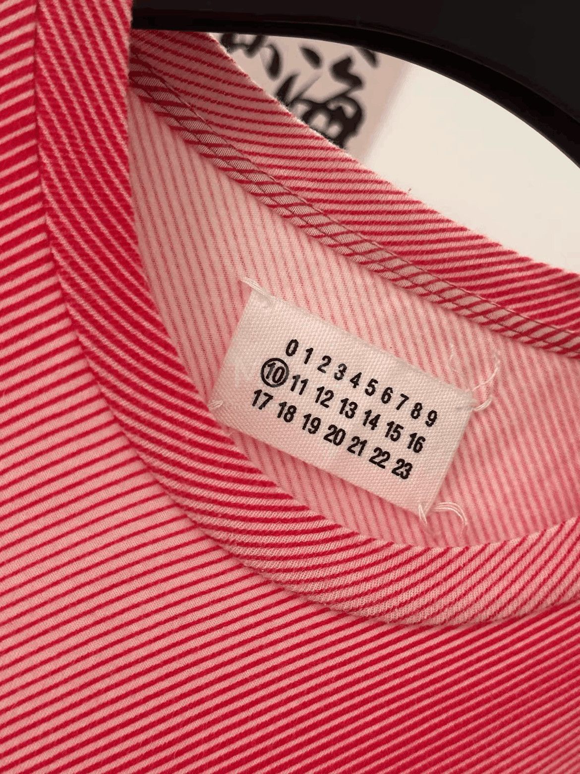 Maison Margiela Sz 46 Maison Margiela Fading Pink Tee-2508 Size US S / EU 44-46 / 1 - 2 Thumbnail