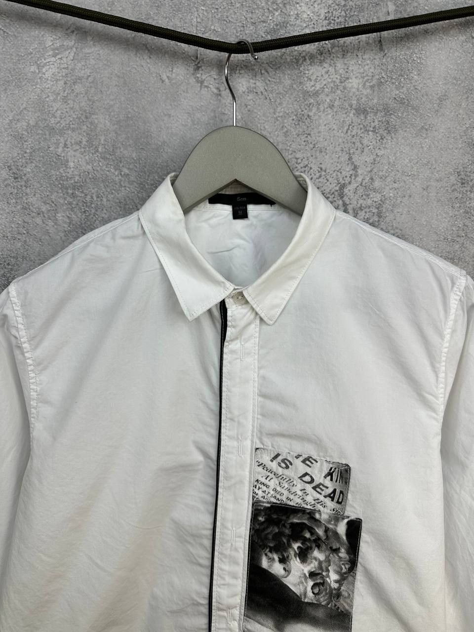 5cm 5cm Five cm Shirt Japanese Neoclassical Statue Newspaper Zip Size US M / EU 48-50 / 2 - 4 Thumbnail
