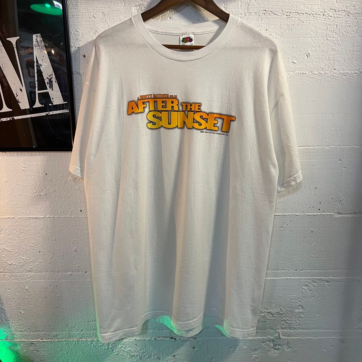 Vintage Vintage 2004 After The Sunset Film Promo T-Shirt - XL Size US XL / EU 56 / 4 - 1 Thumbnail