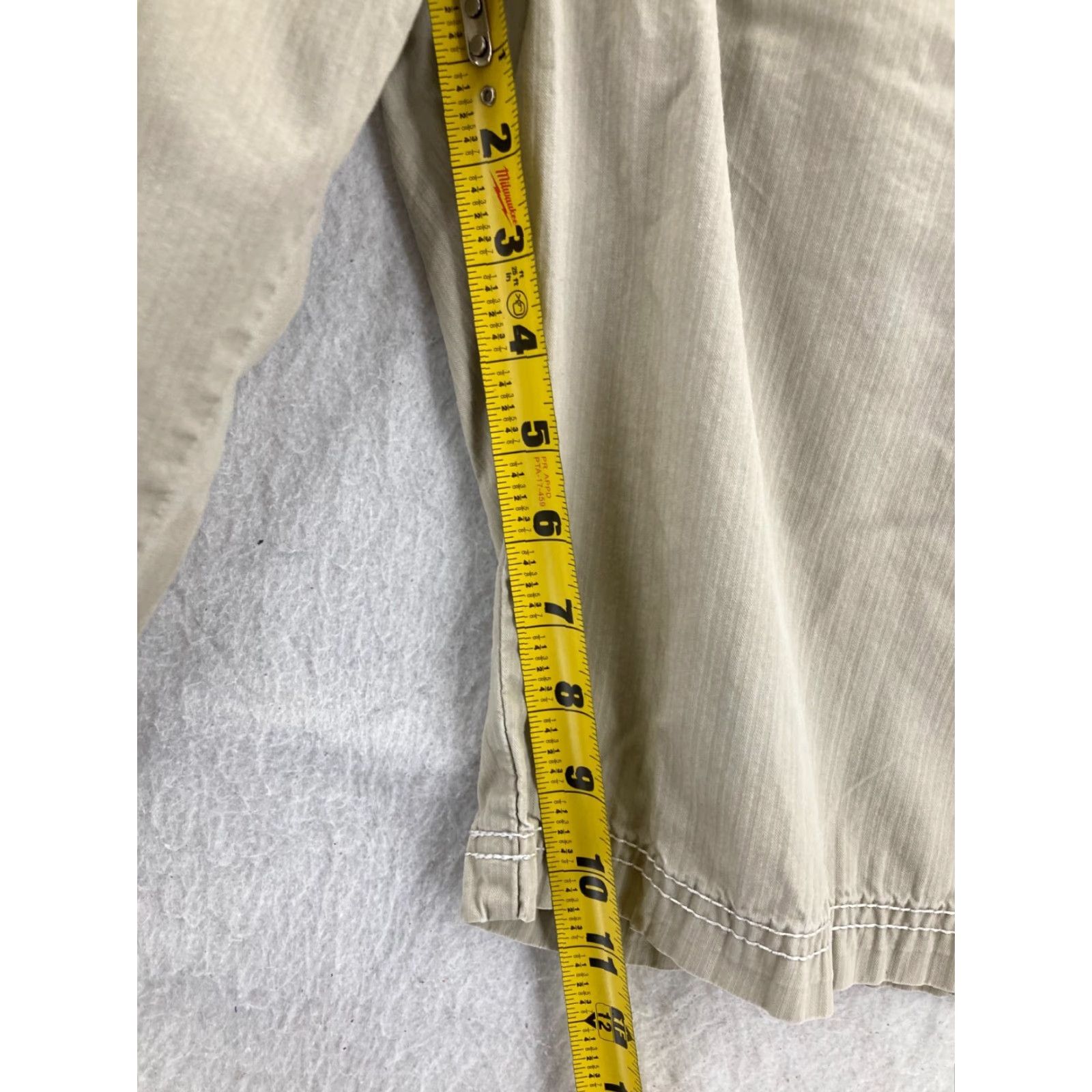 BKE BKE Standard Fit Mens Shorts 33 Norman Chino Beige Plaid 33in Inseam 11.5in Polyester Spandex Flat Front Casual Men Size US 33 - 4 Thumbnail