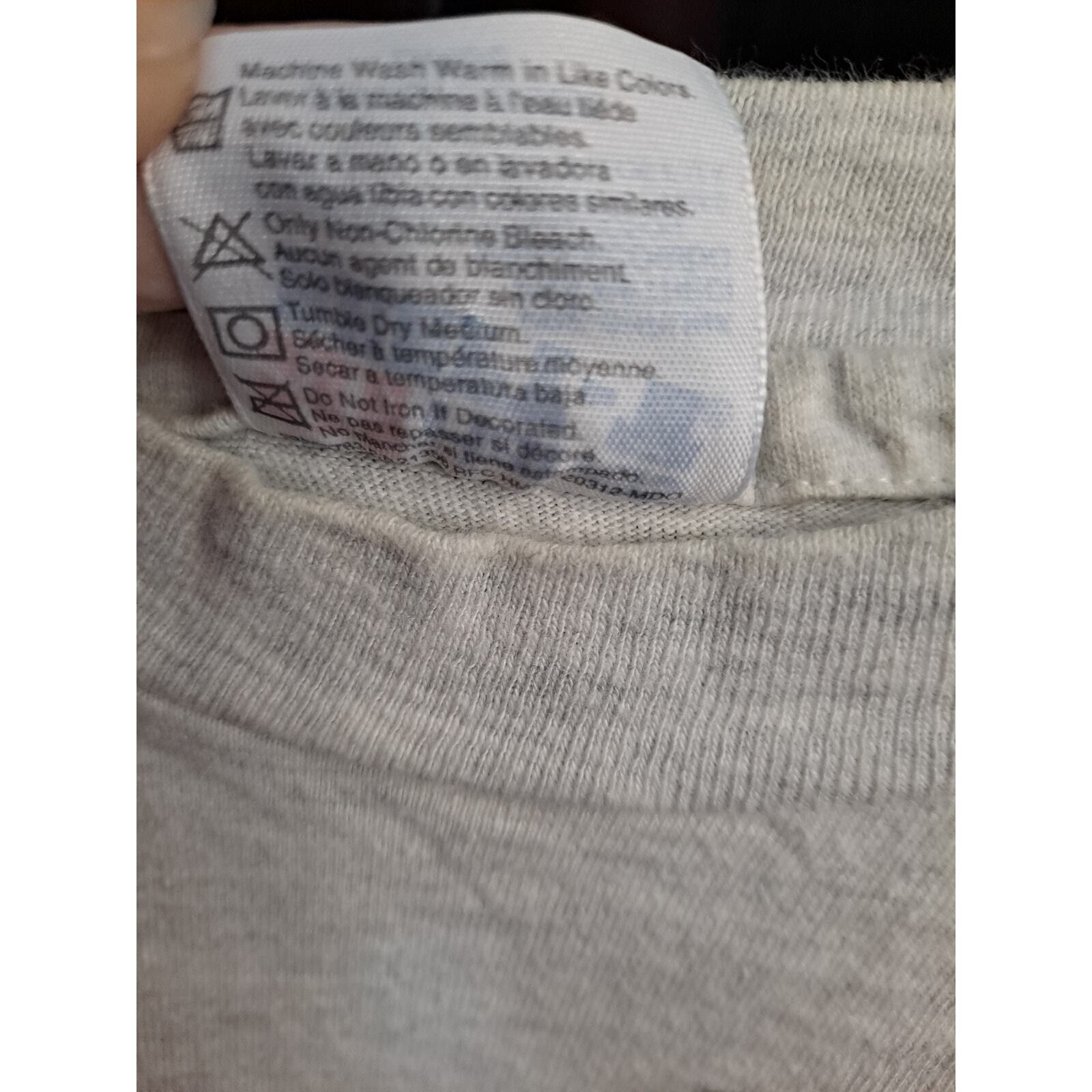 Hanes Single Stitch Hanes Men's Wolf Wolves Print Black Short Slee Size US L / EU 52-54 / 3 - 7 Thumbnail