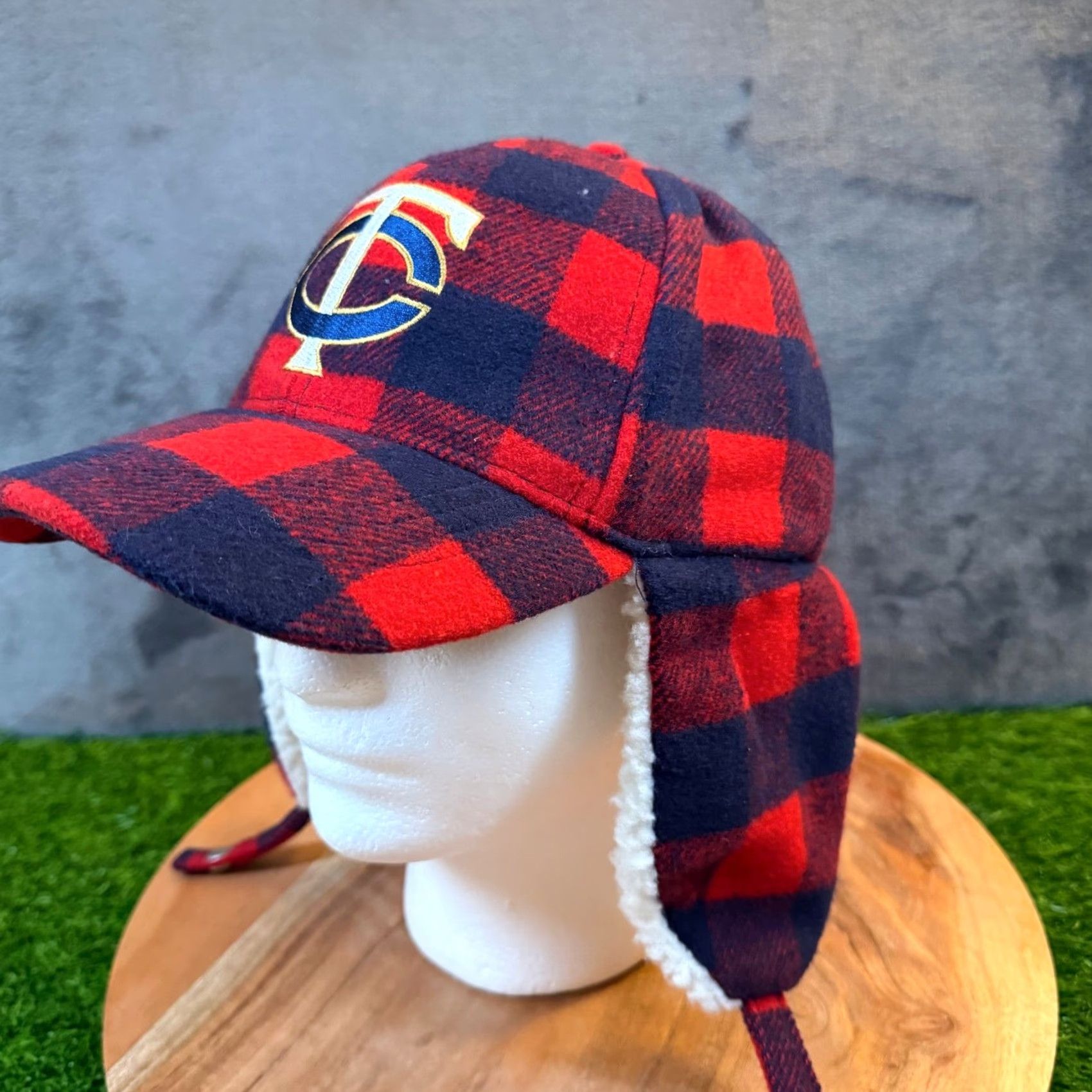 Twins Pepsi Minnesota Twins Trapper Hat Mens One Size Red Buffalo Plaid Sherpa Flaps Size ONE SIZE - 2 Thumbnail