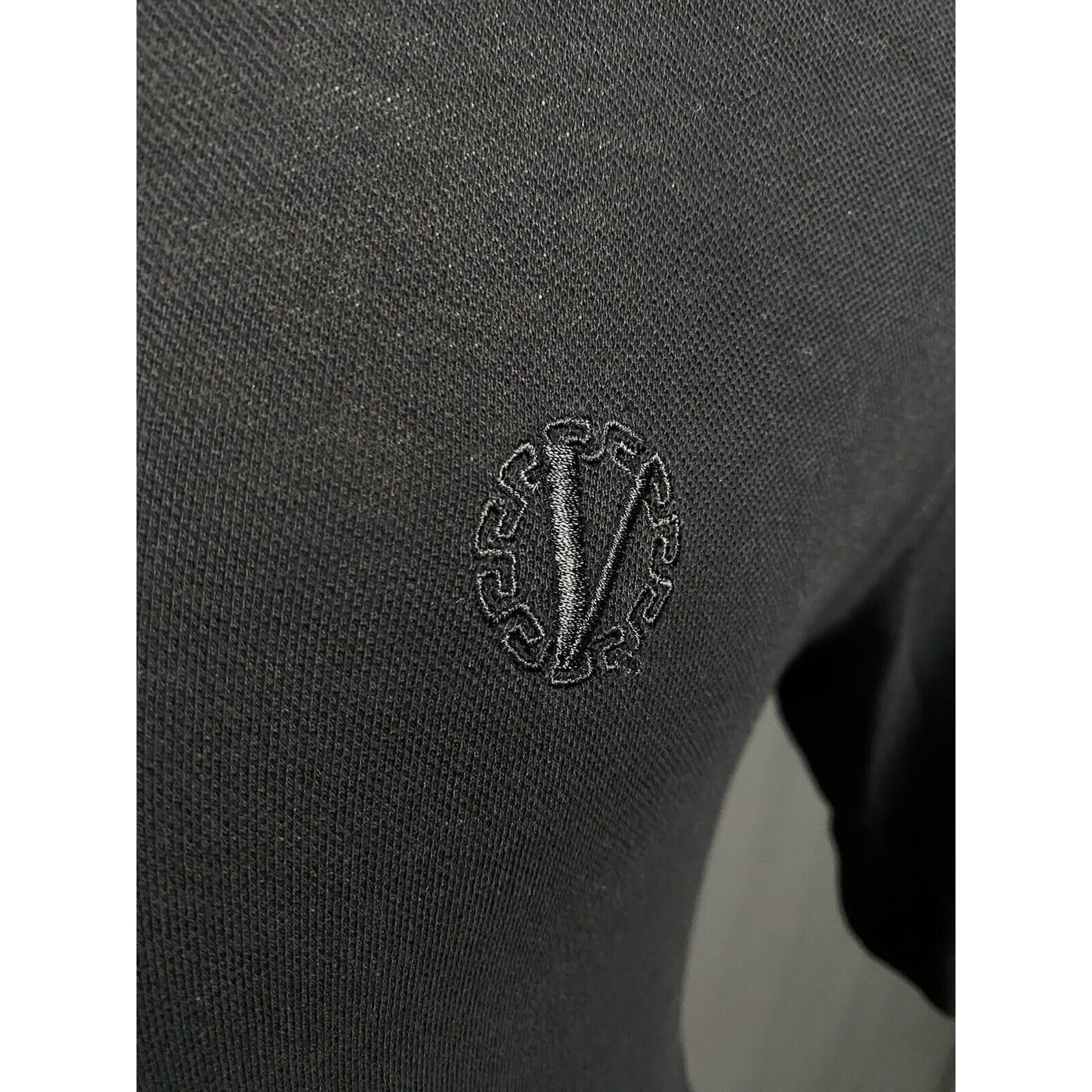 Versace Vesace Small Logo VTG Men's Black Polo T-Shirt Size S-M Size US M / EU 48-50 / 2 - 9 Thumbnail