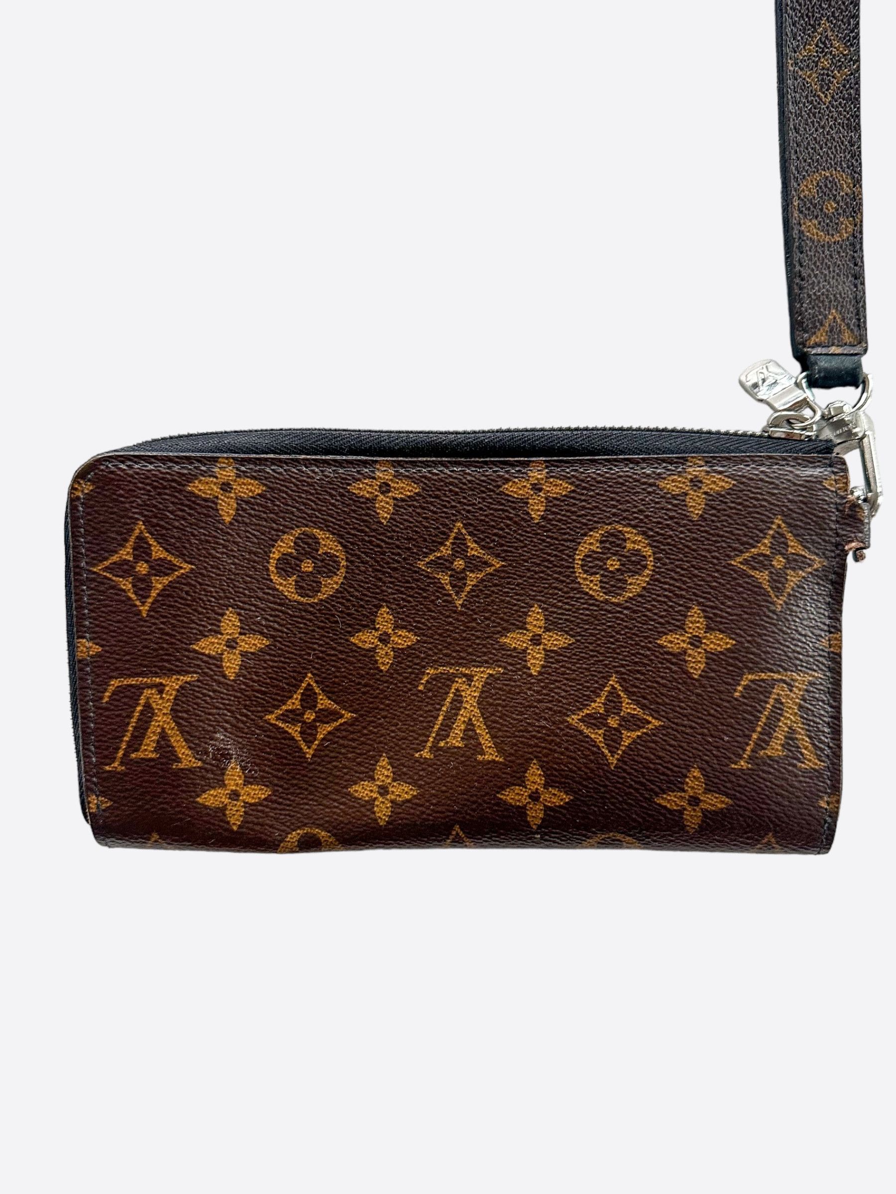 Louis Vuitton Louis Vuitton Brown Monogram Zippy Dragonne Wallet Size ONE SIZE - 4 Thumbnail