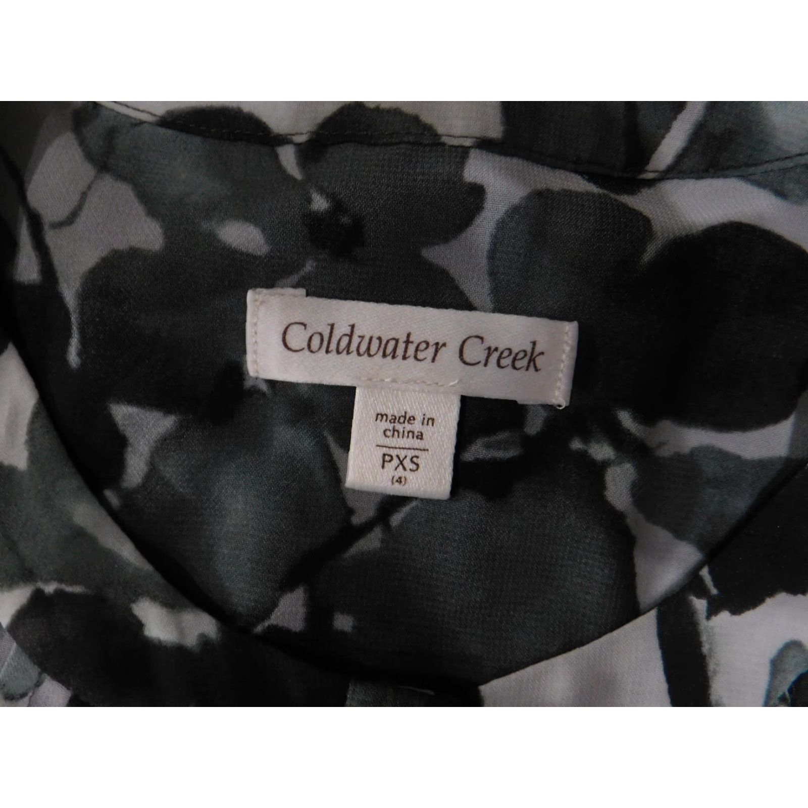 Coldwater Creek Coldwater Creek Blouse Petites XS Green Floral Pleated Cap Sleeve Crew Neck Womens Regular Size XS / US 0-2 / IT 36-38 - 5 Thumbnail