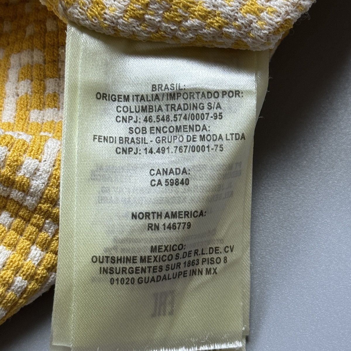Fendi Fendi - FF Motif Knitted Yellow Blouse Size XS / US 0-2 / IT 36-38 - 11 Thumbnail
