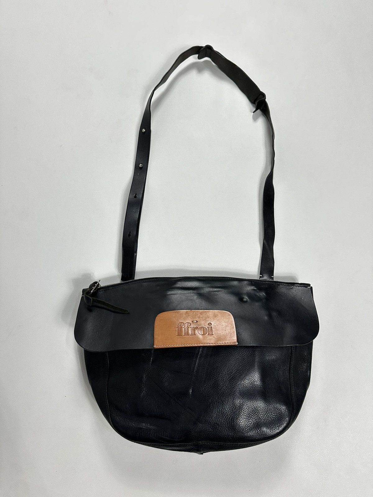 Genuine Leather Ffroi Leather Cross body Bag Size ONE SIZE - 1 Thumbnail