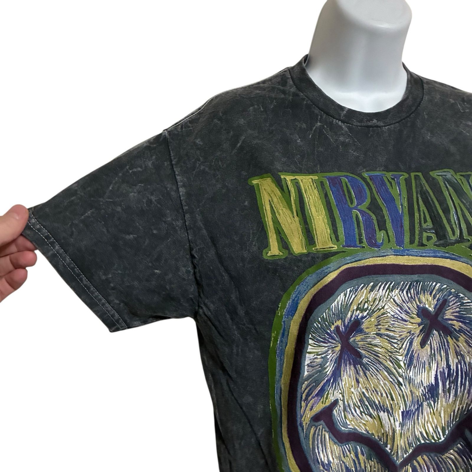 Nirvana Acid Wash Nirvana Smiley Graphic T-Shirt Womens Size M Size M / US 6-8 / IT 42-44 - 2 Thumbnail