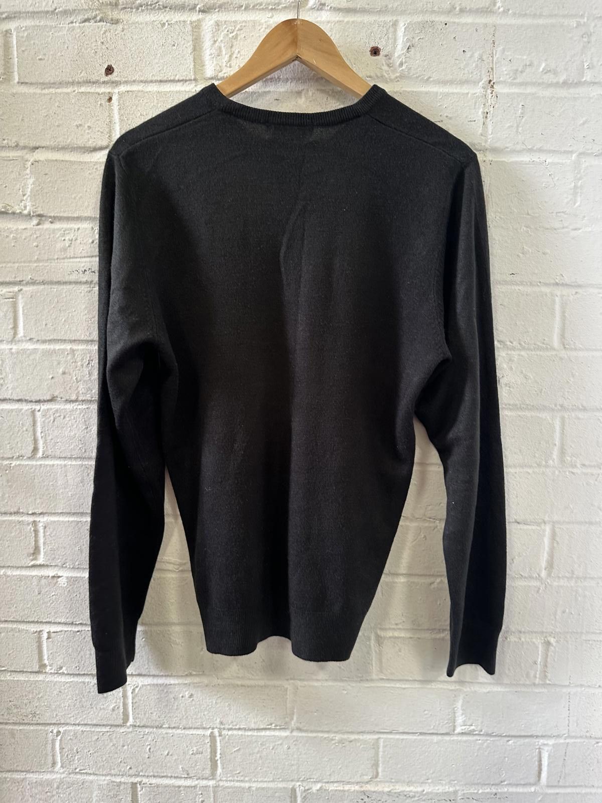Guess Guess Men's Long Sleeve Black Graphic T-Shirt Size US M / EU 48-50 / 2 - 2 Thumbnail