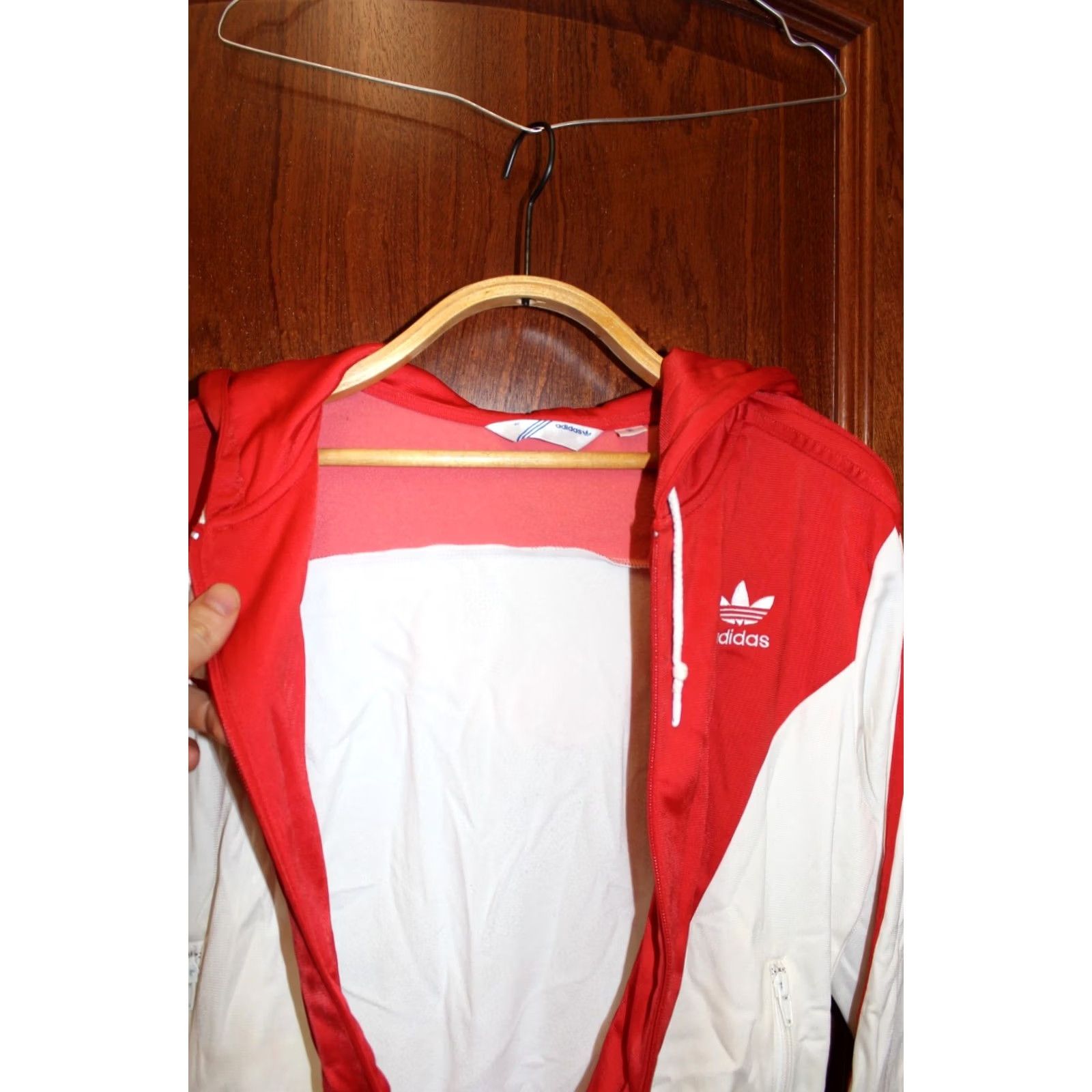 Adidas VINTAGE Adidas Originals Hoodie Track Jacket Womens Size 40 Red 3 Stripes Trefoil Logo Jacket Mens Womens Unisex Adults Size S / US 4 / IT 40 - 4 Thumbnail