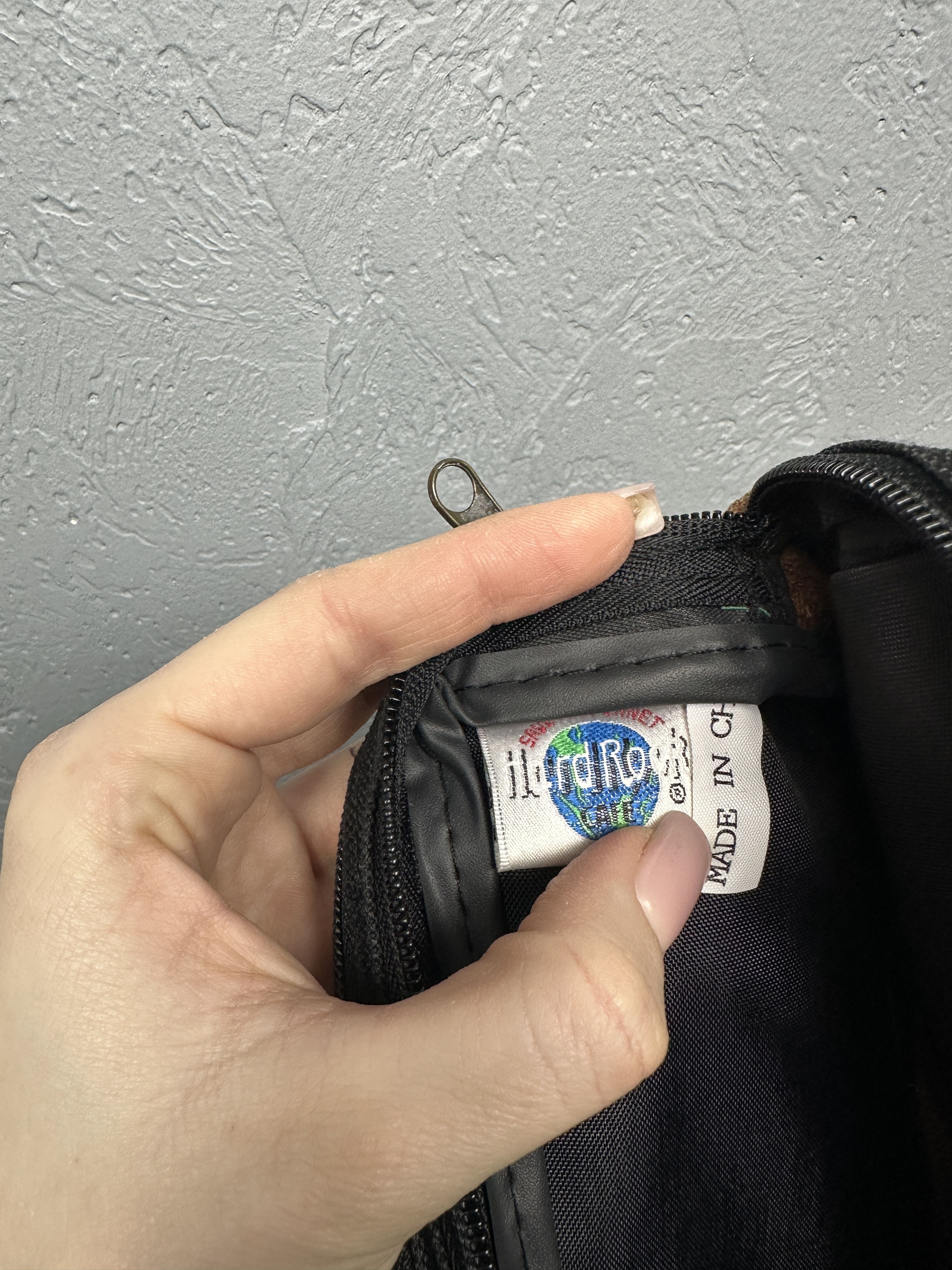 Hard Rock Cafe Hard Rock Cafe Kuala Lumpur Waist Bag Size ONE SIZE - 10 Thumbnail
