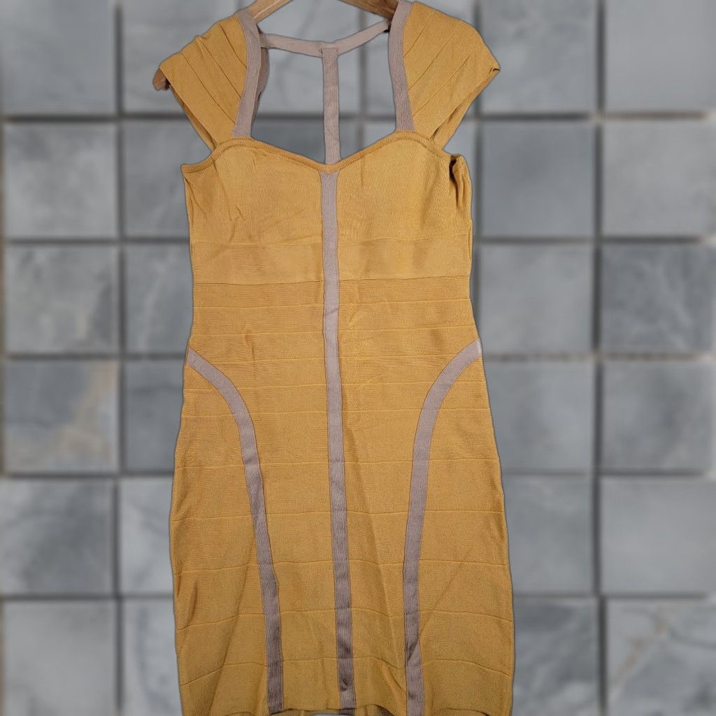 Bebe Bebe Dress Shirt Womens Knee Length Sleeveless Yellow Bandage Cut Out Back Large 90s Clubwear Sexy Pencil Cocktail Size L / US 10 / IT 46 - 1 Thumbnail