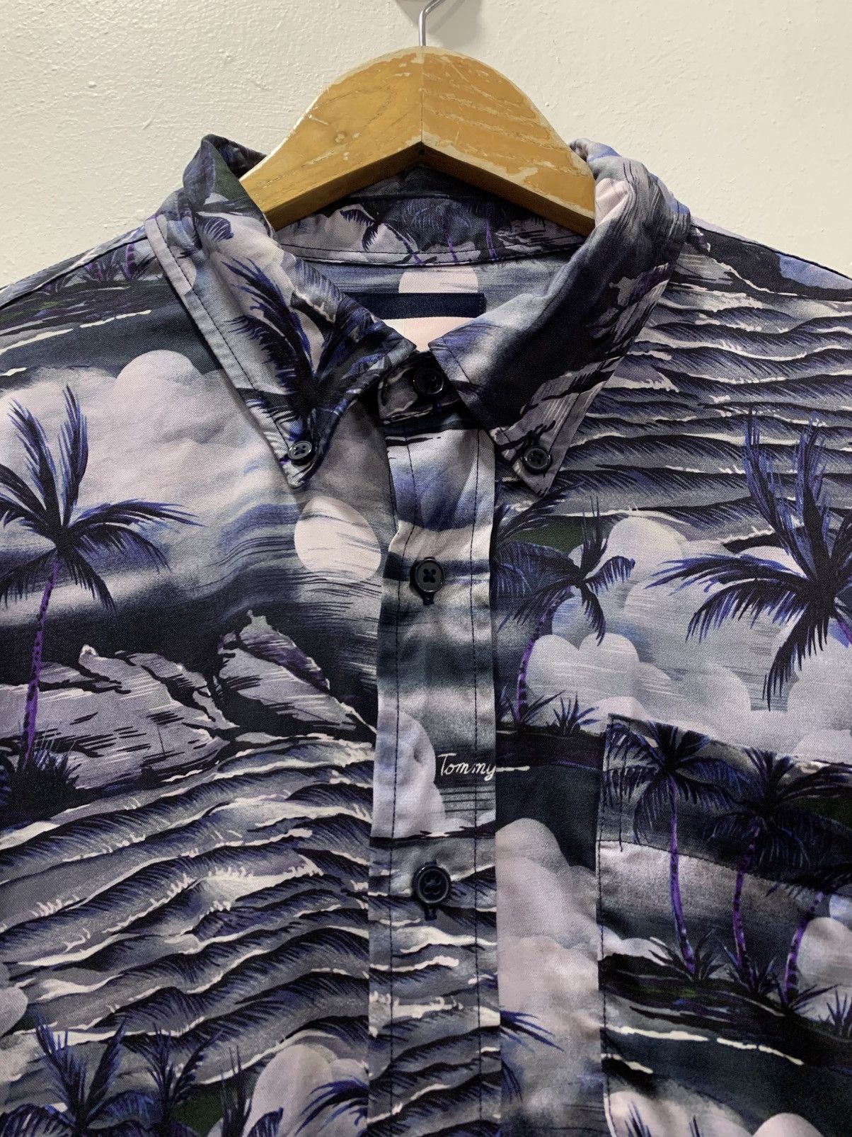 Martine Rose × Tommy Jeans MARTINE ROSE x TOMMY JEANS NIGHT SKY - TROPICAL SHIRT Size US S / EU 44-46 / 1 - 4 Thumbnail