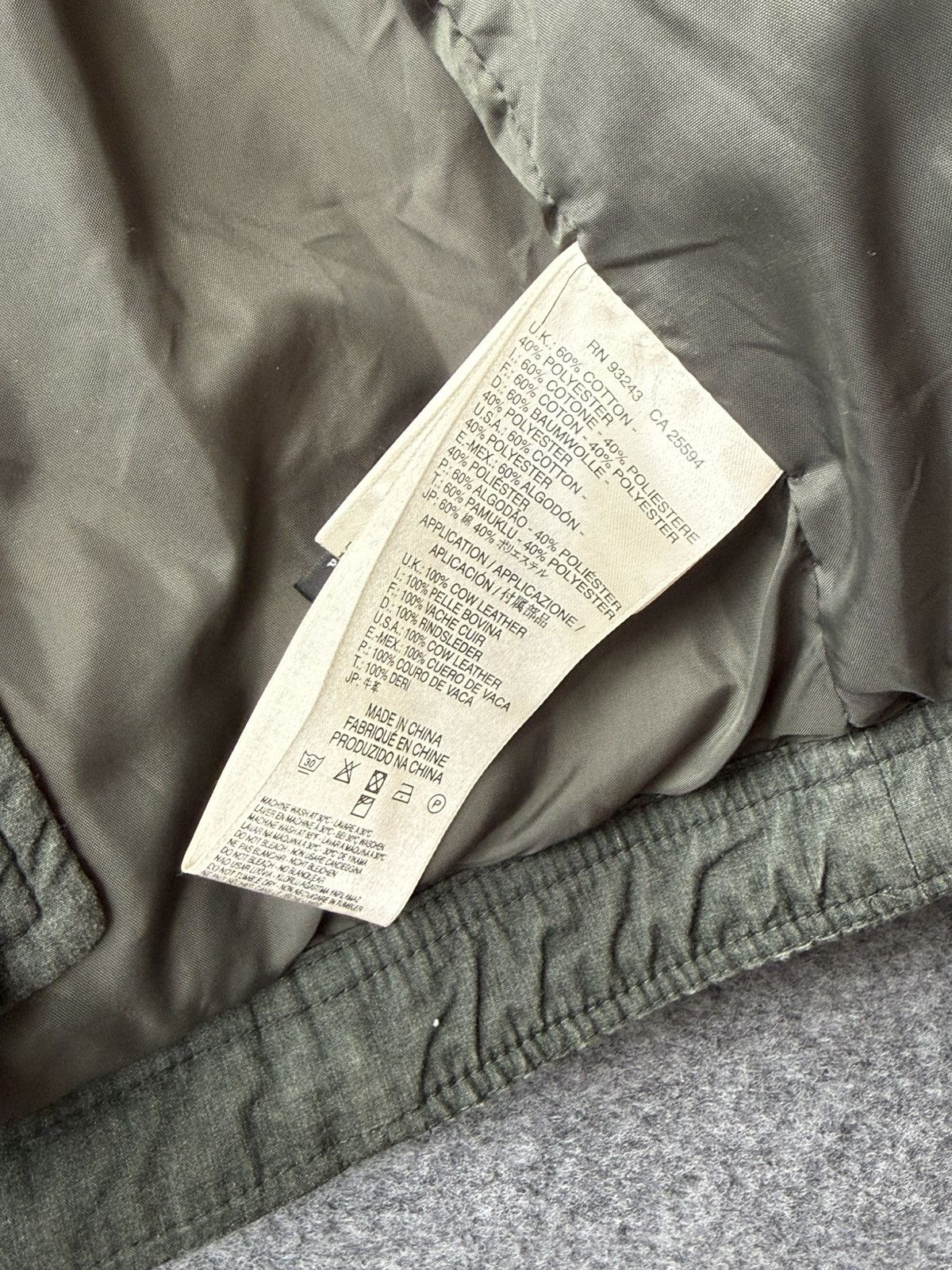 Diesel Vintage Diesel avant garde Olive Down jacket size S Size US S / EU 44-46 / 1 - 14 Thumbnail