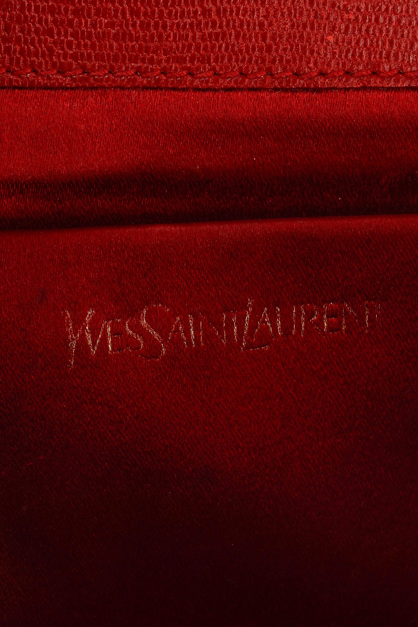 Yves Saint Laurent Yves Saint Laurent Large Chyc Vintage Leather Clutch Size ONE SIZE - 12 Thumbnail