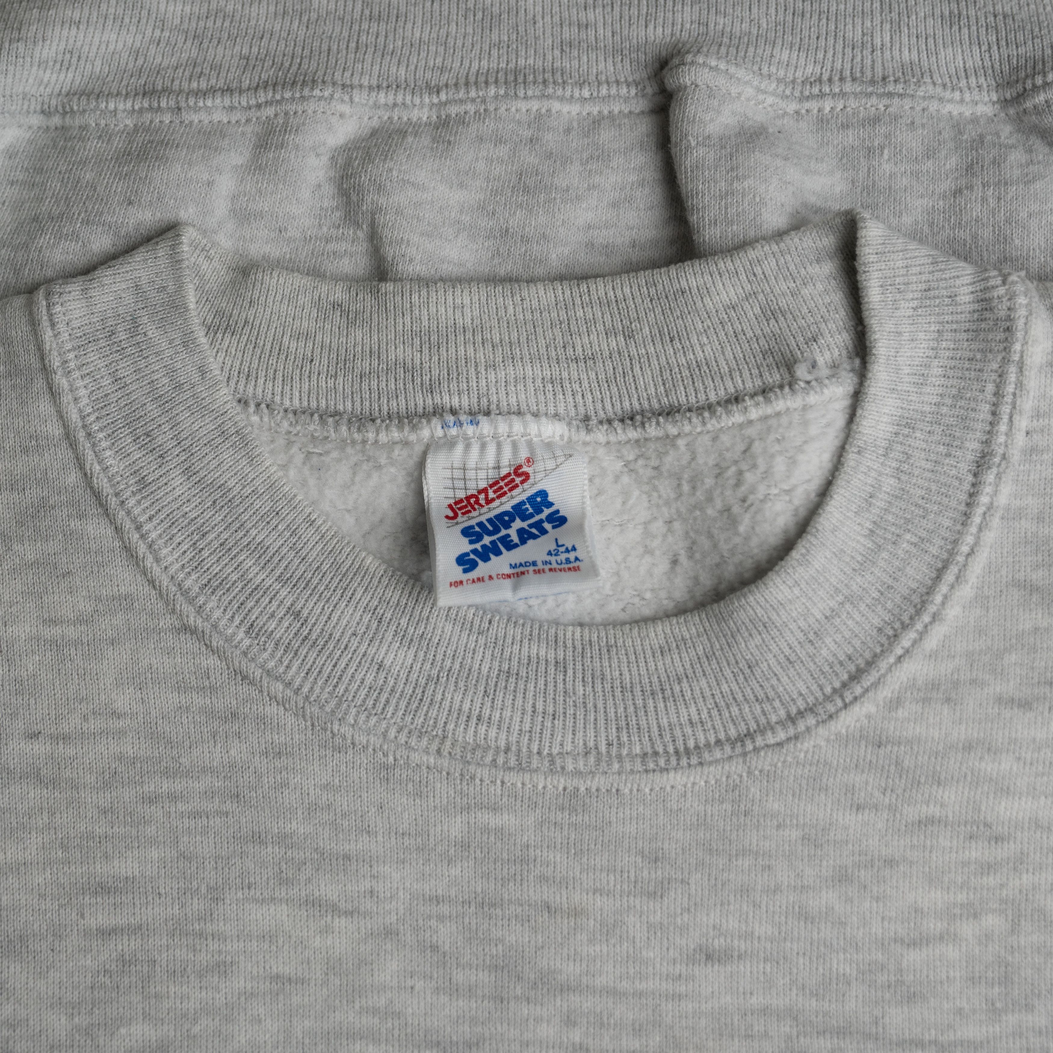 Jerzees Vintage 1990's Oktoberfest Gun Club New Jersey Crewneck Size US L / EU 52-54 / 3 - 3 Thumbnail
