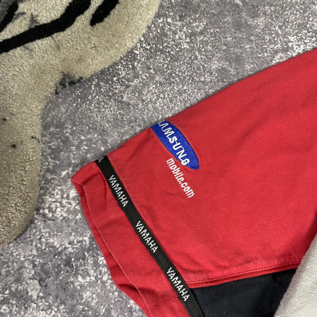 Samsung × Vintage × Yamaha Vintage Yamaha Samsung Racing Small Logo 90’s tee Size US L / EU 52-54 / 3 - 5 Thumbnail