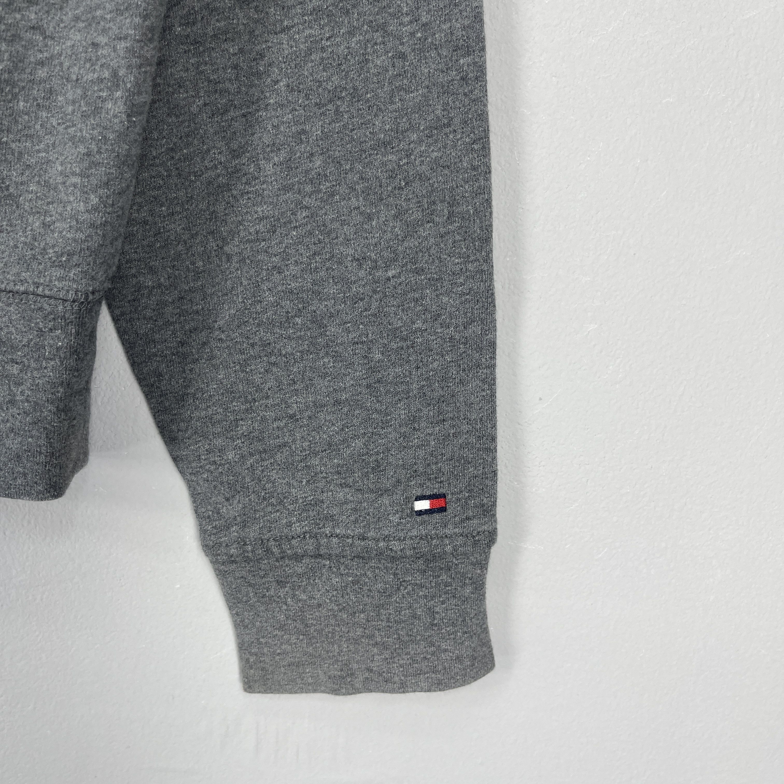 Tommy Hilfiger Vintage TOMMY HILFIGER Spellout Embroidery Sweatshirt Size US M / EU 48-50 / 2 - 4 Thumbnail