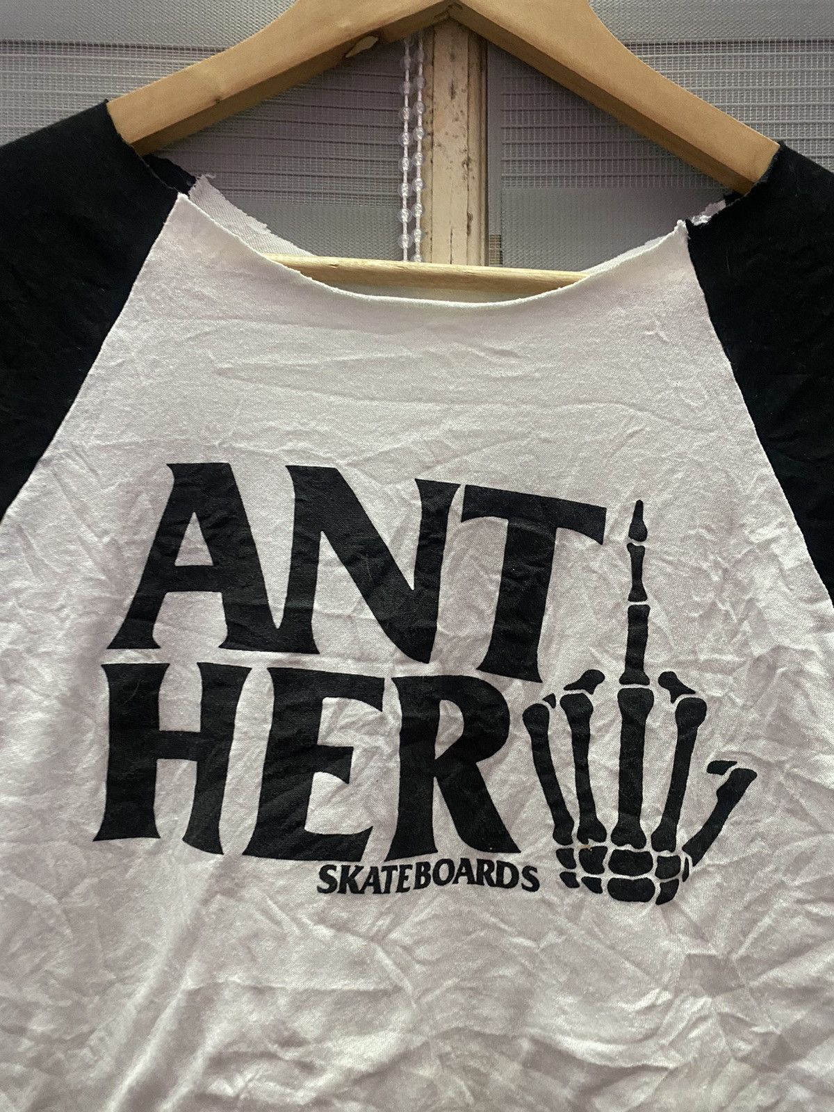 Antihero Vintage Anti Hero Spell Out 1/4 Sleeve Size US M / EU 48-50 / 2 - 3 Thumbnail