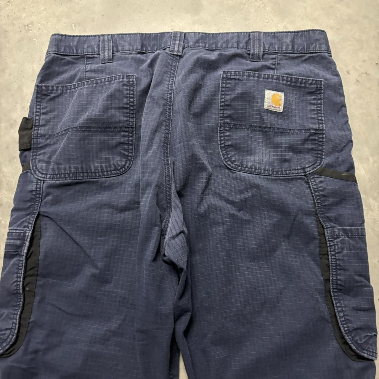 Carhartt × Vintage Crazy Vintage Y2K/2000s Baggy Navy Blue Carhartt Skater Style Cargo Pants! Size US 38 / EU 54 - 7 Thumbnail