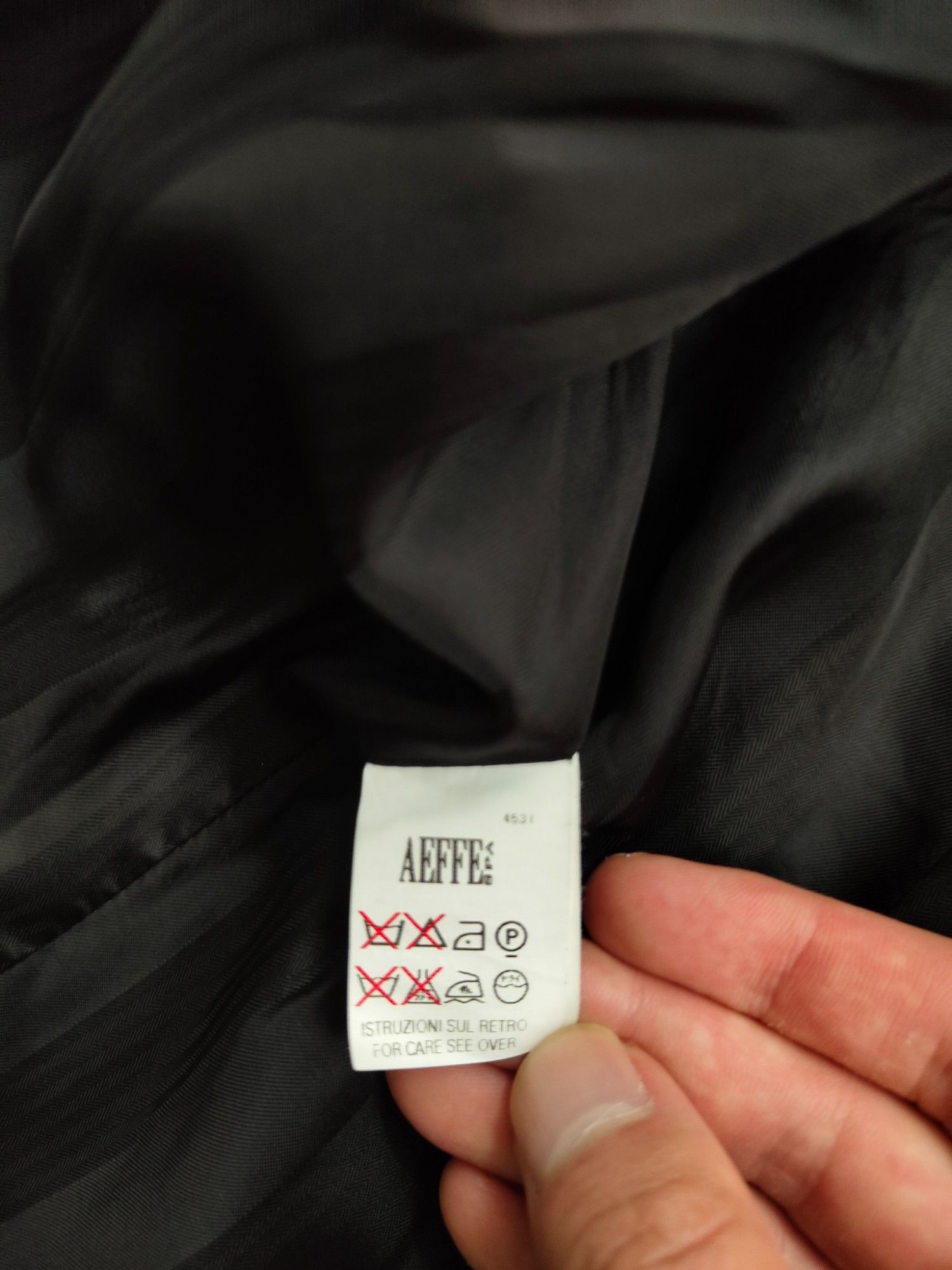 Alberta Ferretti Black Thin Wool Blazer With On-Tone Embroidery Size M / US 6-8 / IT 42-44 - 8 Thumbnail