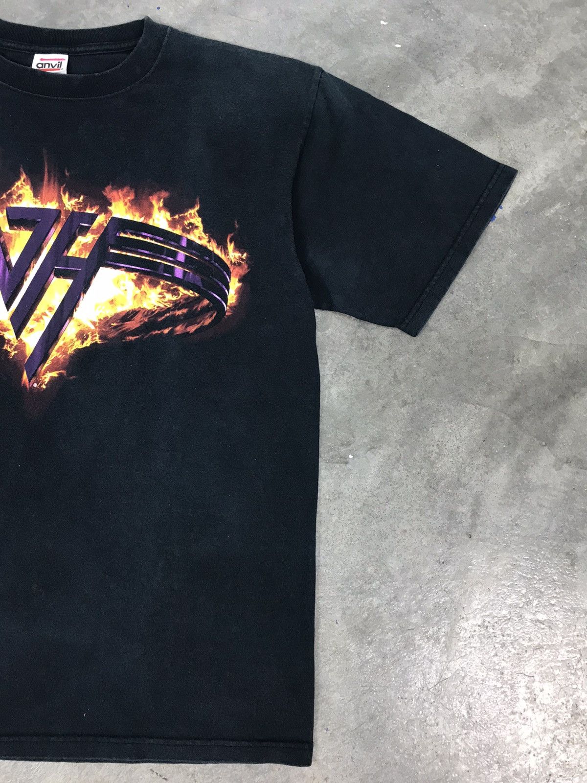 Band Tees Vintage Van Halen Band Tee Size US M / EU 48-50 / 2 - 2 Thumbnail