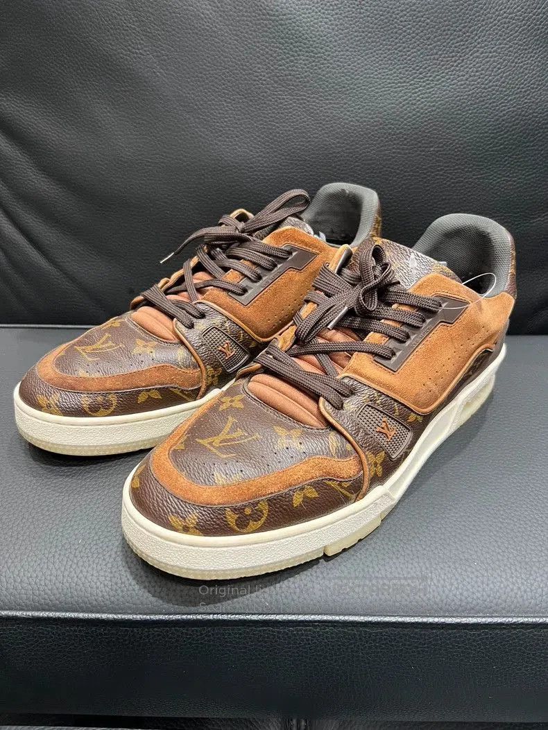 Louis Vuitton Louis Vuitton Monogram Full Print Trainer Sneakers. Size US 7.5 / EU 40-41 - 1 Thumbnail