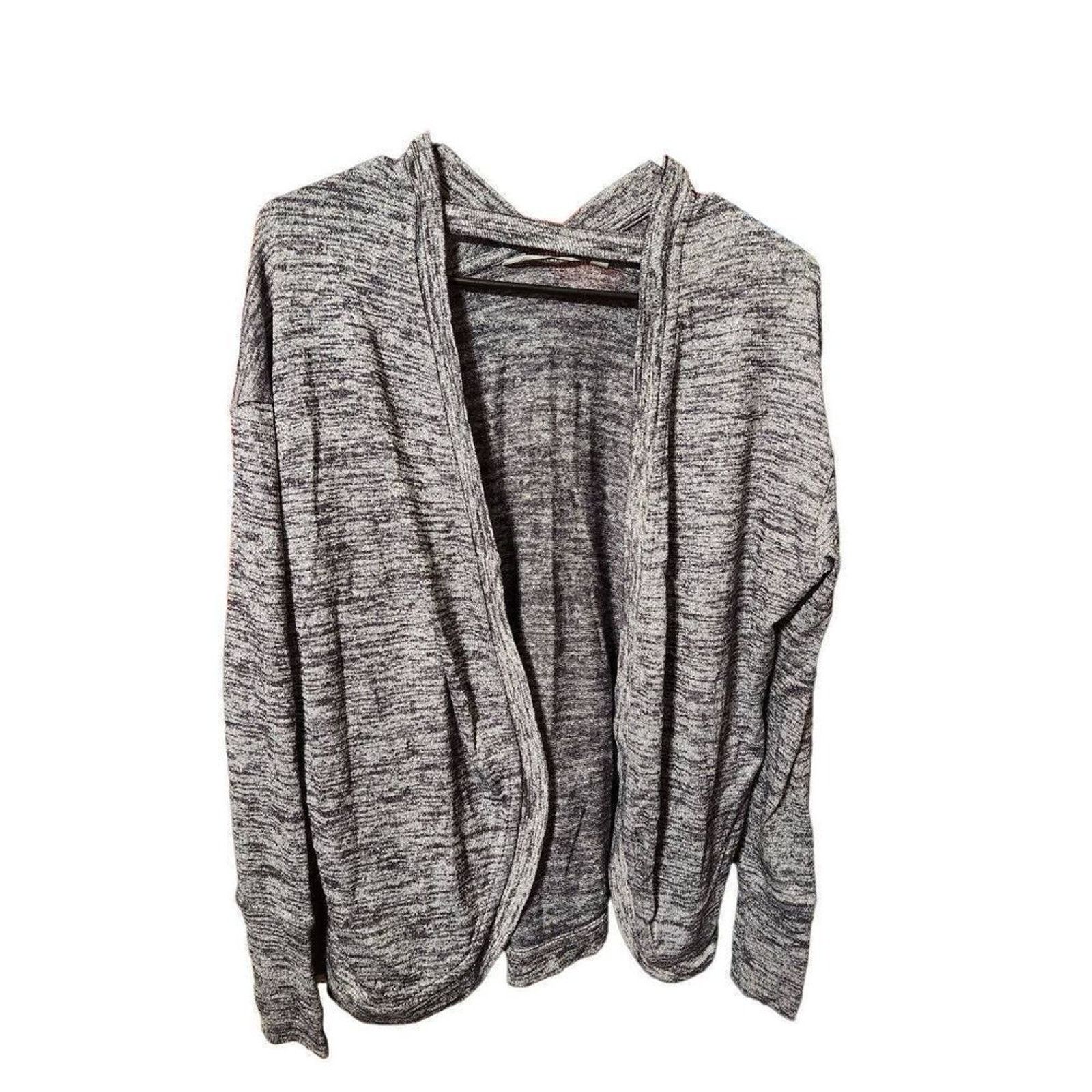 Athleta Athleta XS grey cover up top Size XS / US 0-2 / IT 36-38 - 1 Thumbnail
