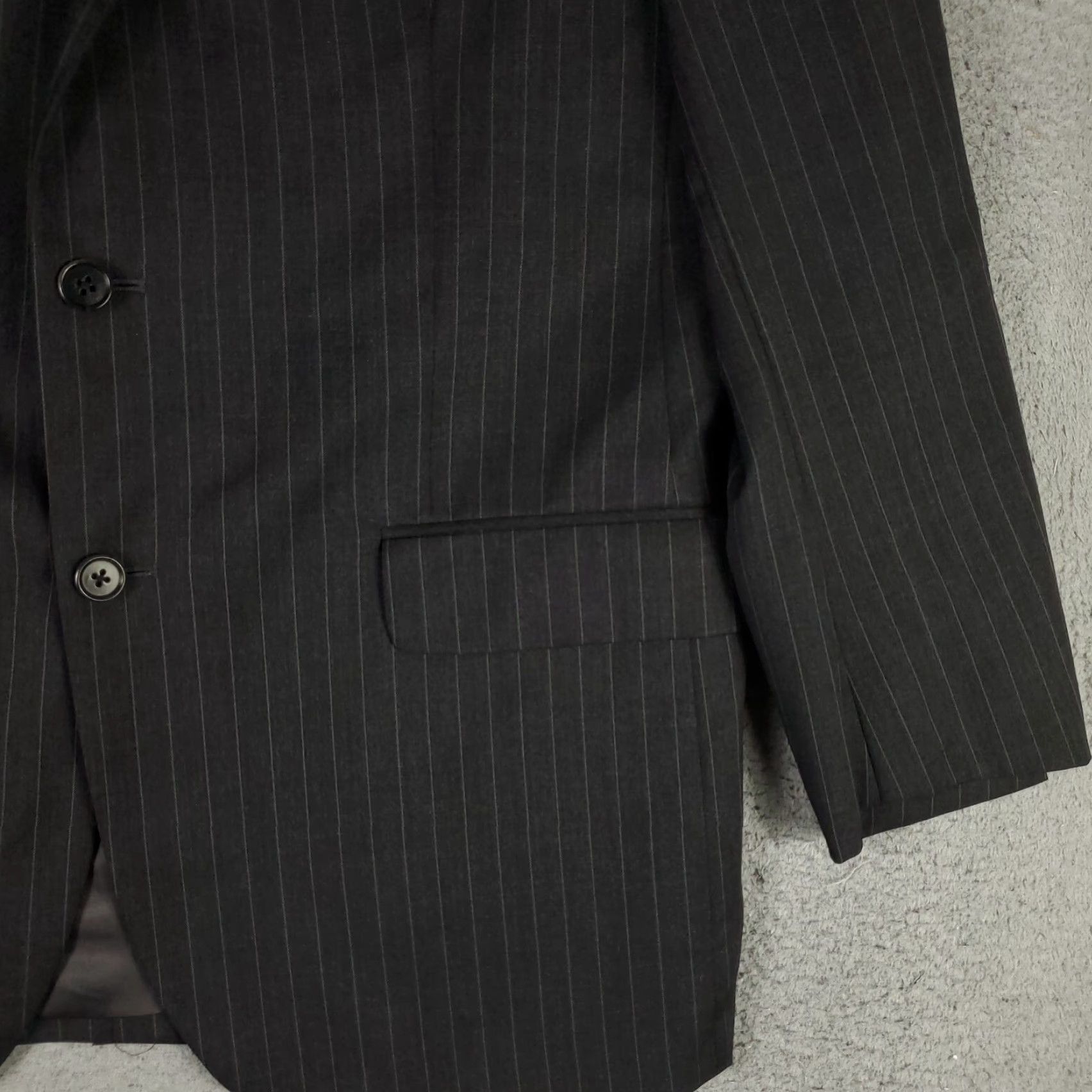 Brooks Brothers Brooks Brothers Suit Jacket Mens 42R Black Pinstripe Wool Regular Fit Classic Size 42R - 4 Thumbnail