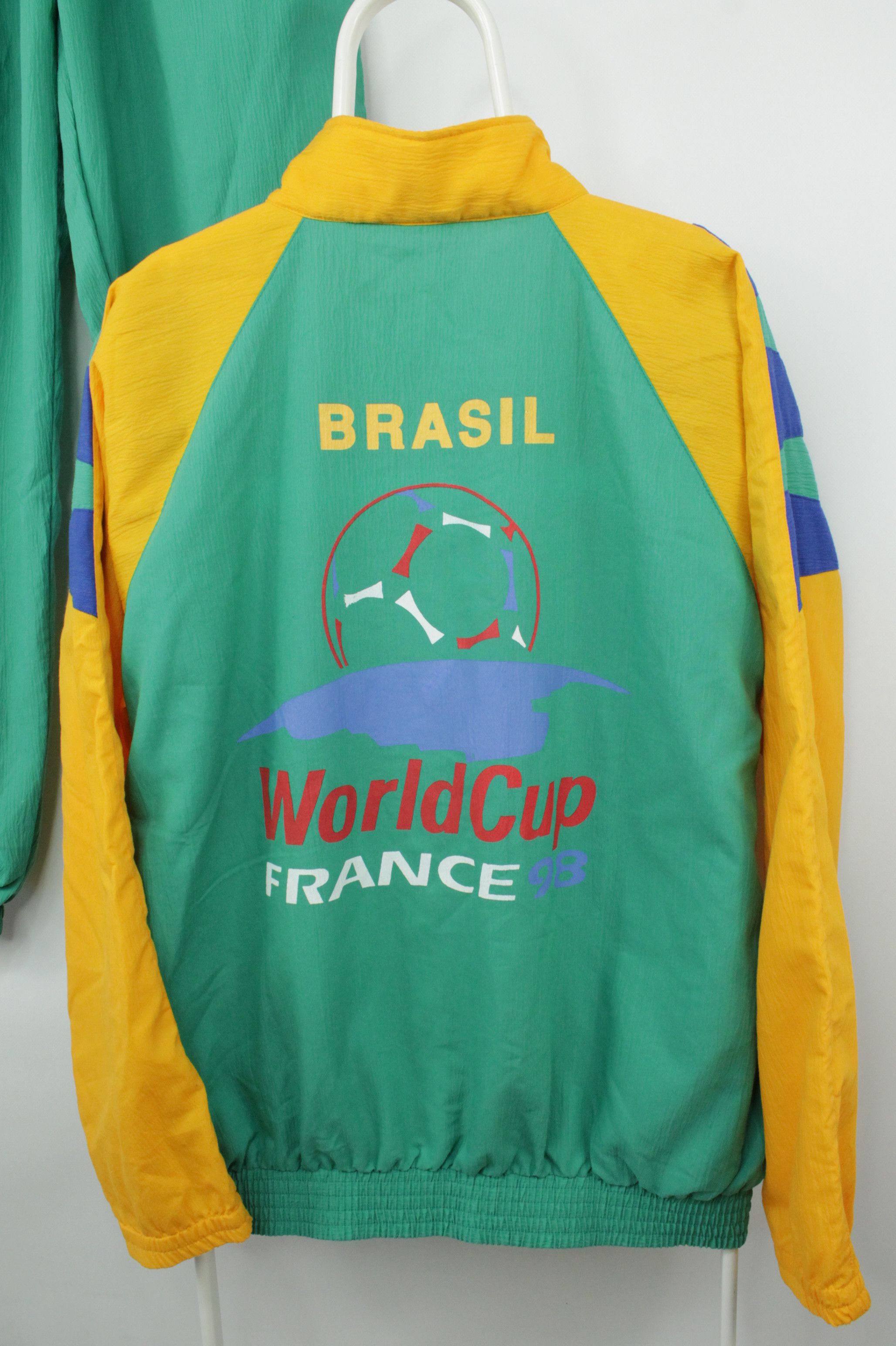 Vintage Vintage Brazil Football Team World Cup 1998 France Tracksuit Size US XL / EU 56 / 4 - 10 Thumbnail