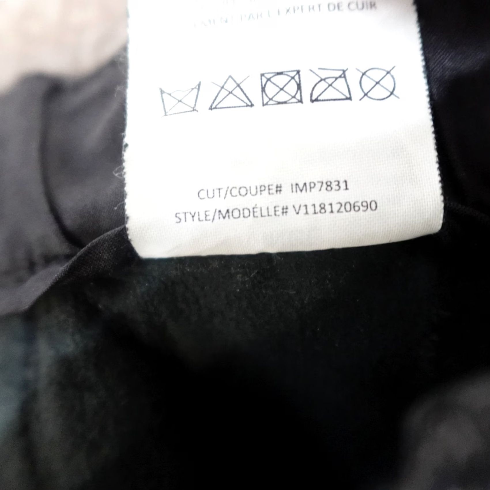Vince Vince Pants Womens Small Black Leather Solid Pull On V118120690 Size 28" / US 6 / IT 42 - 4 Thumbnail