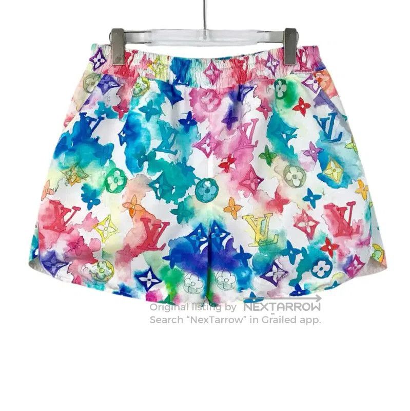 Louis Vuitton Louis Vuitton Colorful Nylon Women's Shorts . Size 24" / US 00 / IT 34 - 1 Thumbnail