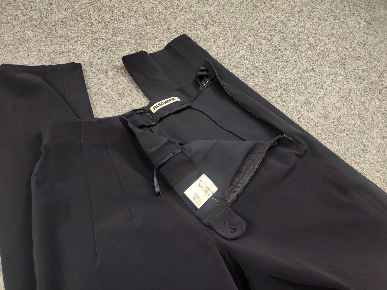 Jil Sander Vintage Jil Sander Woman Polyamide Dark blue ankle Zip Pants Size 40" / US 18 - 12 Thumbnail