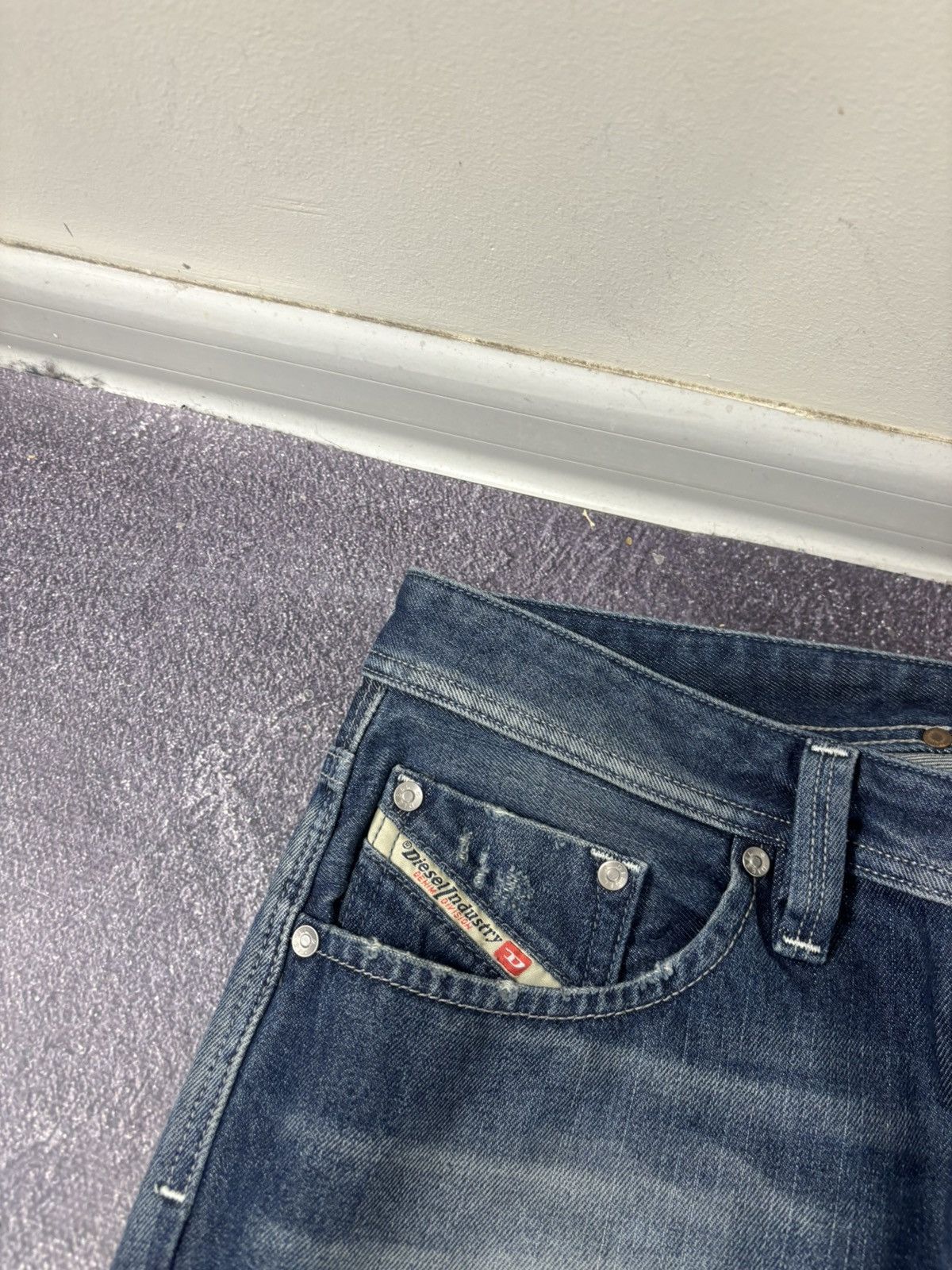 Diesel Diesel Larkee NWT Regular Straight Ripped Blue Denim Jeans Size US 33 - 6 Thumbnail