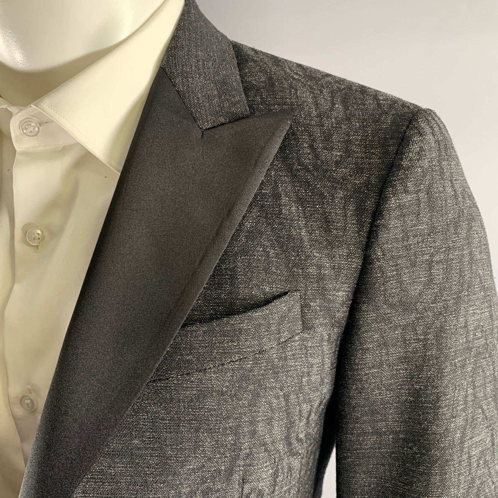 John Varvatos JOHN VARVATOS Size 40 Grey Black Wool Tuxedo Sport Coat Size US M / EU 48-50 / 2 - 2 Thumbnail