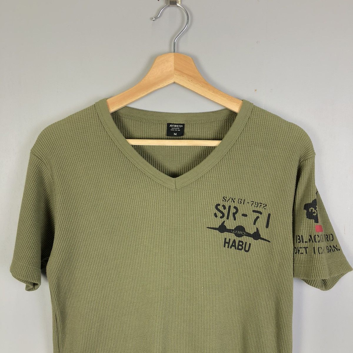 Army Of Me Vintage y2k Avirex SR-71 HABU Tshirt Size US M / EU 48-50 / 2 - 3 Thumbnail