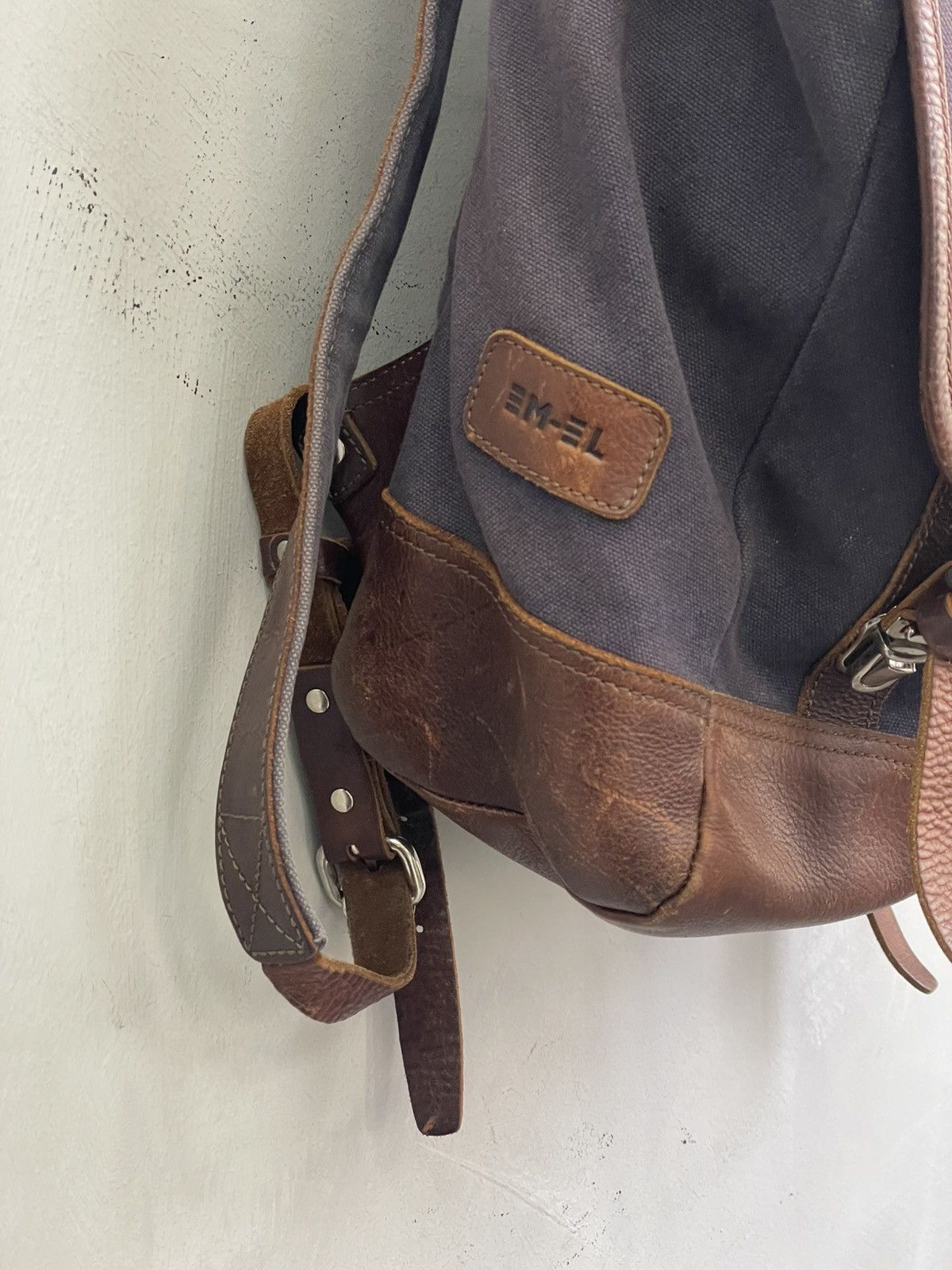 Japanese Brand Japanese Canvas military rare y2k diesel messenger bag pack Size ONE SIZE - 4 Thumbnail