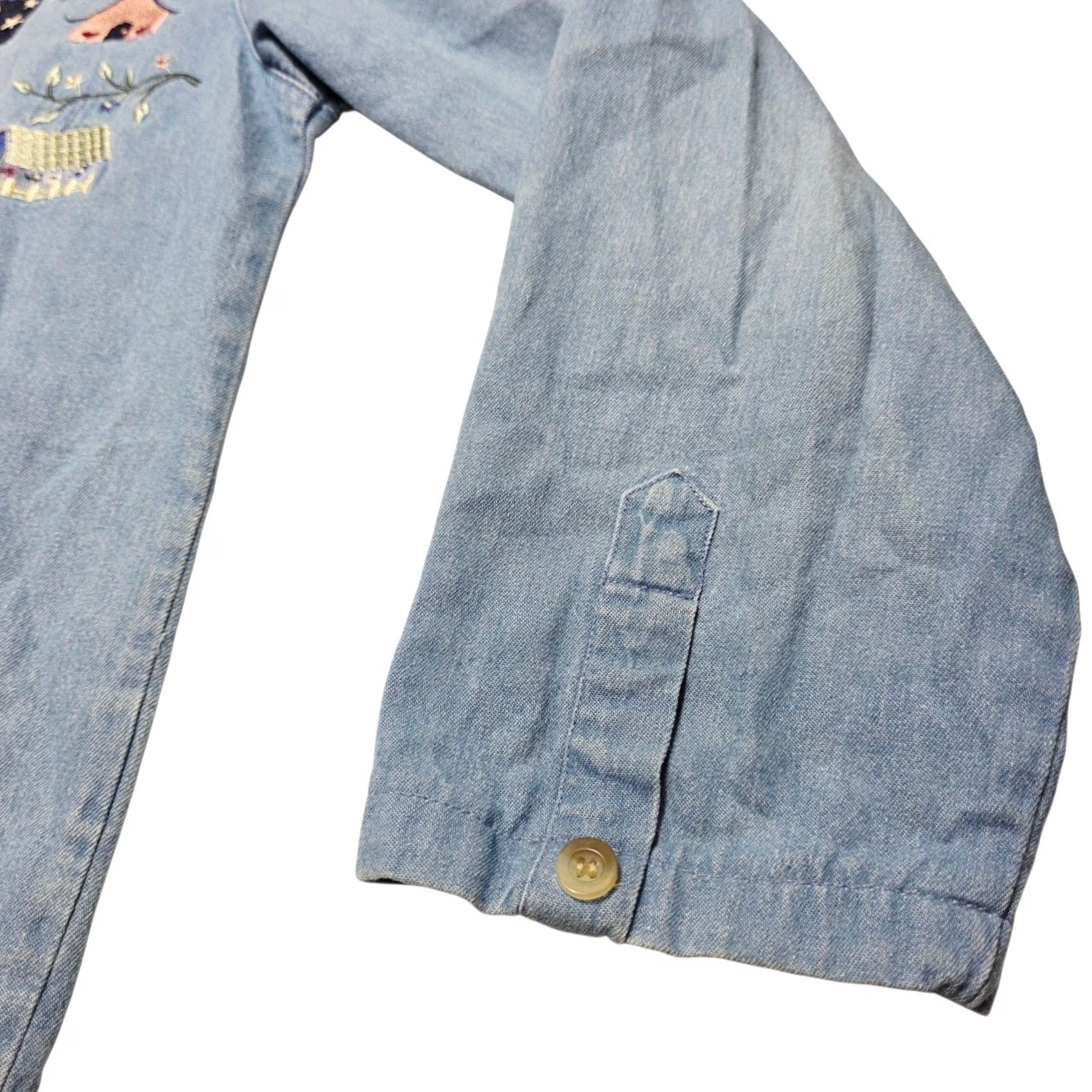 Vintage VINTAGE Christopher & Banks Denim Jean Shirt Womens Size S 3/4 Sleeve Floral Birdbirds Birdhouse Embroidery Blue Women Size S / US 4 / IT 40 - 2 Thumbnail