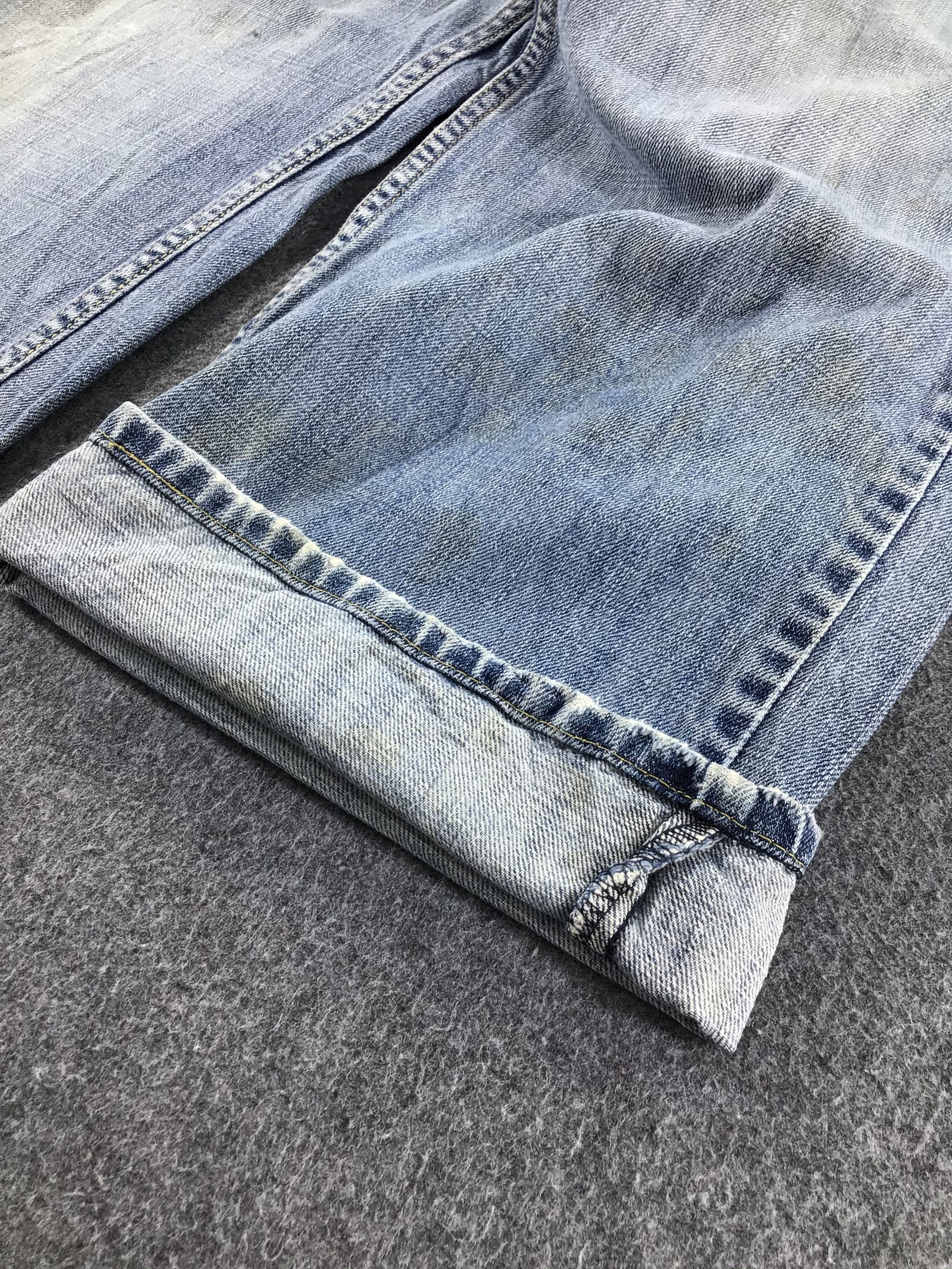 Levi's Vintage Levis 569 Jeans Faded Blue Denim -J566 Size US 36 / EU 52 - 7 Thumbnail