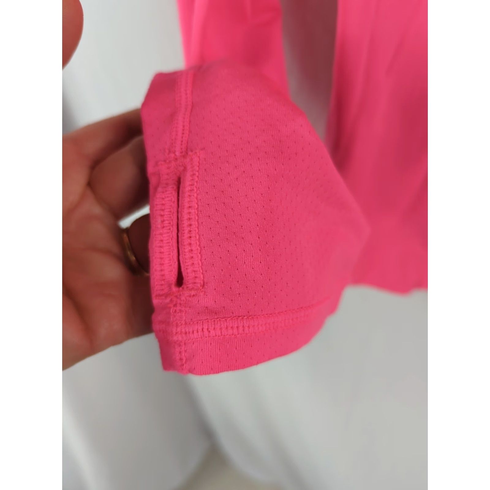 Vintage Zella Top Women's M Hot Pink Pullover Thumbhole Ruched Long Sleeve Athletic Knit Top Top Shirt Sports Gym Running Jogging Athleisure Womens M Pink Size M / US 6-8 / IT 42-44 - 3 Thumbnail